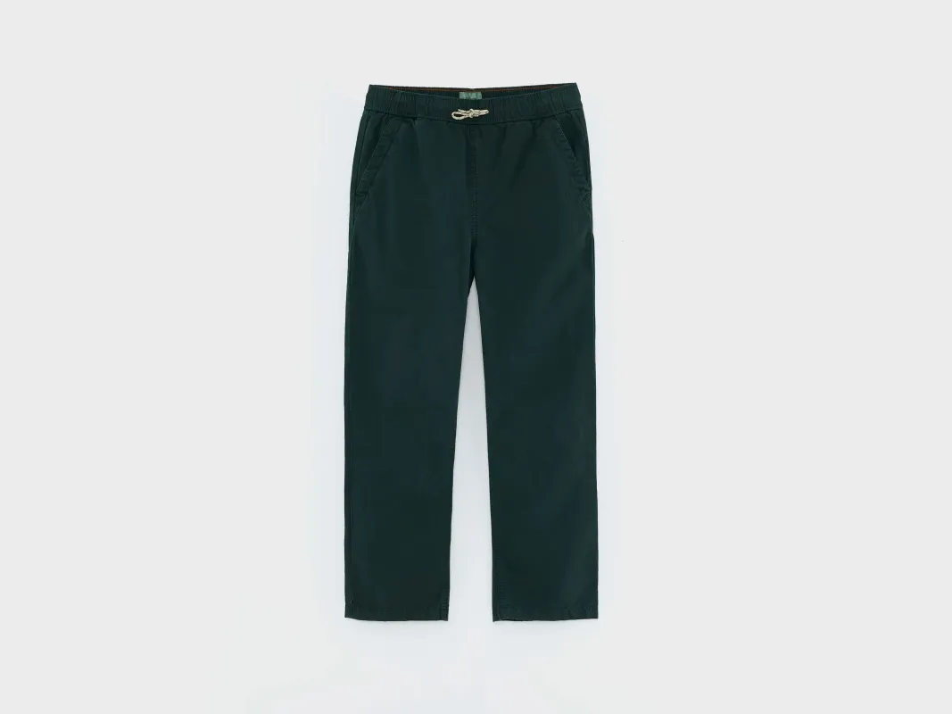 Pawel baggy trousers (252 / B / SCARABEE) made by Bellerose