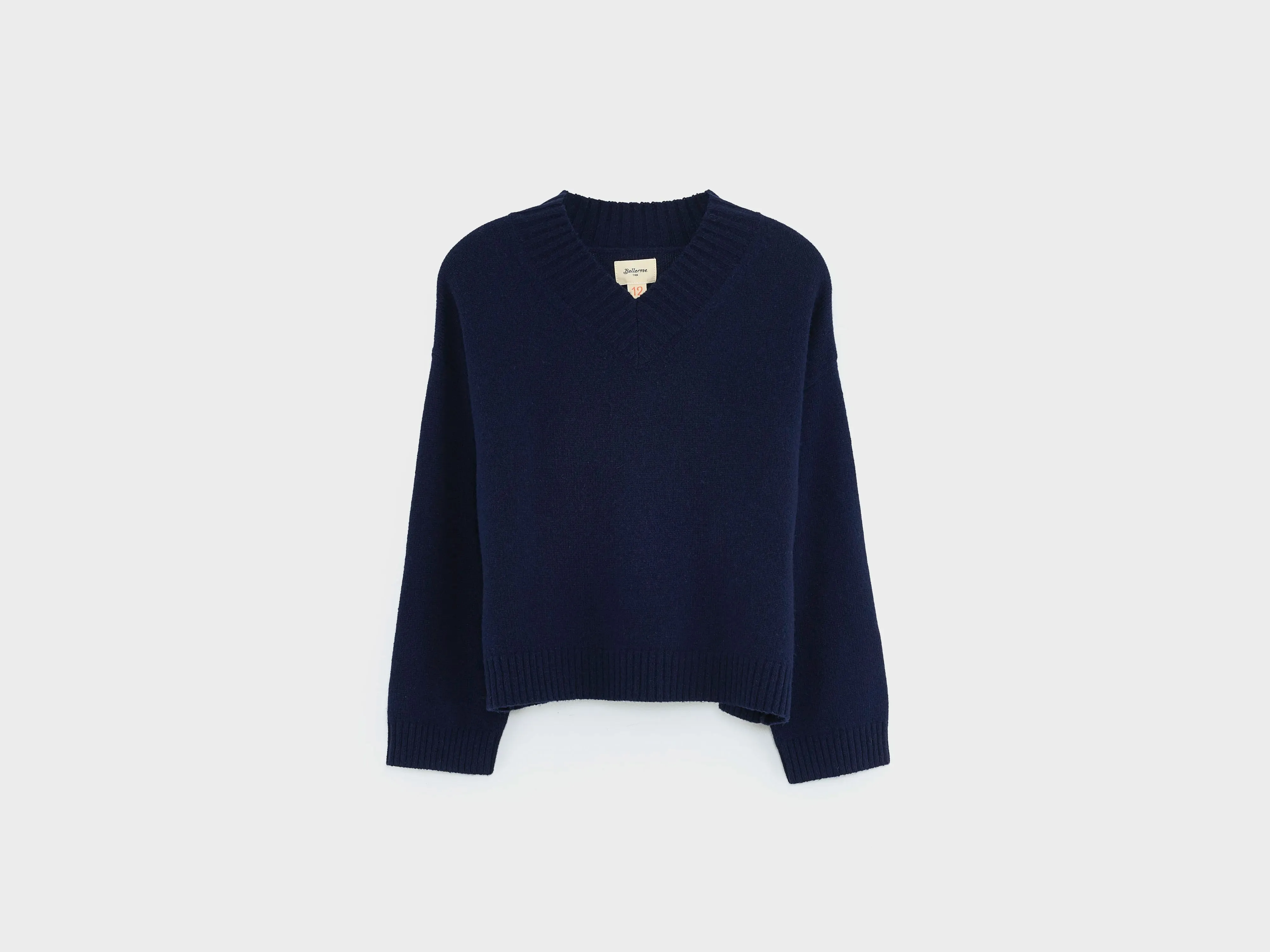Gimiv v-neck sweater (252 / G / AMERICA) sold by Bellerose