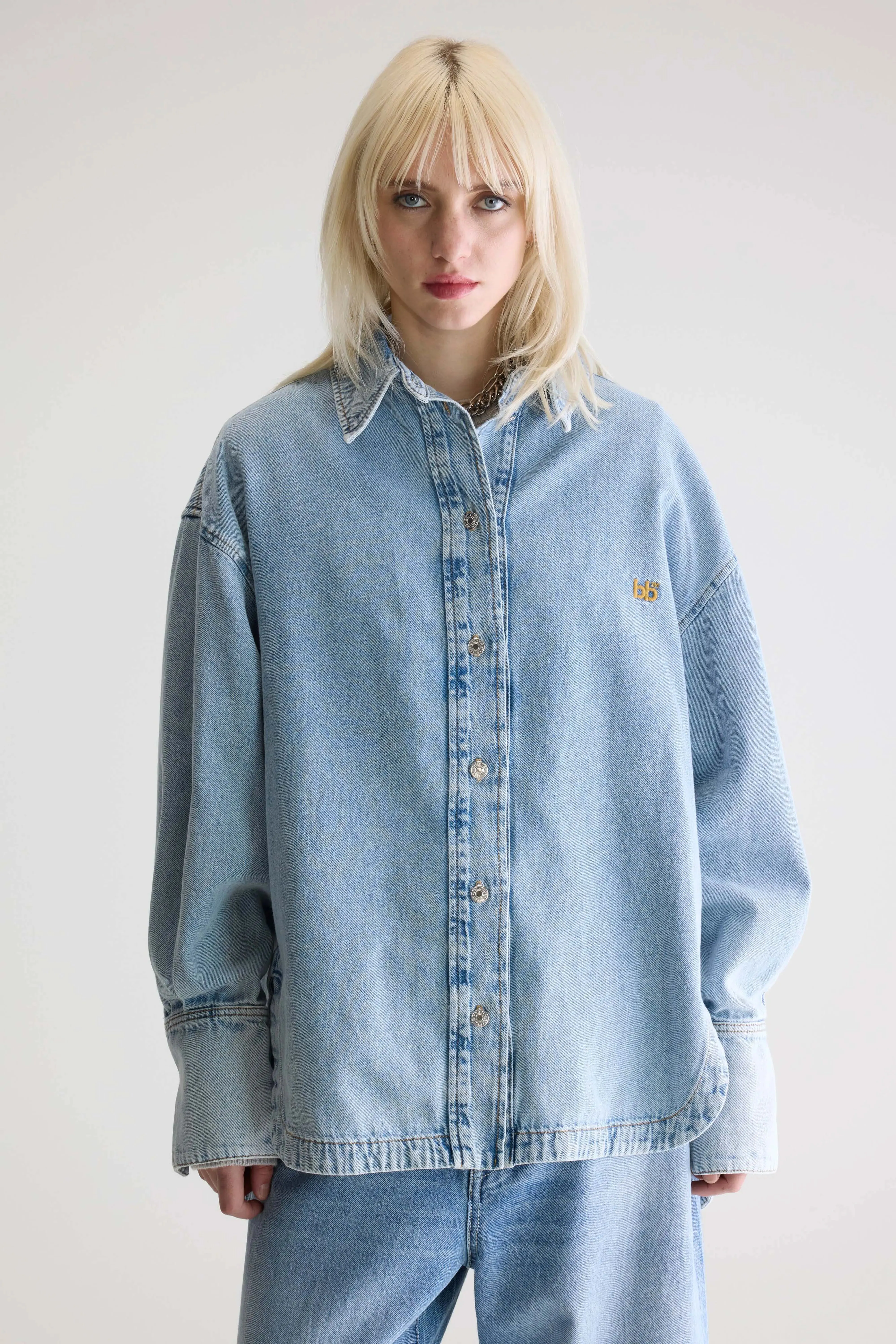 Glory denim overshirt (252 / W / LT BLUE BLEACH) sold by Bellerose product image thumbnail 2
