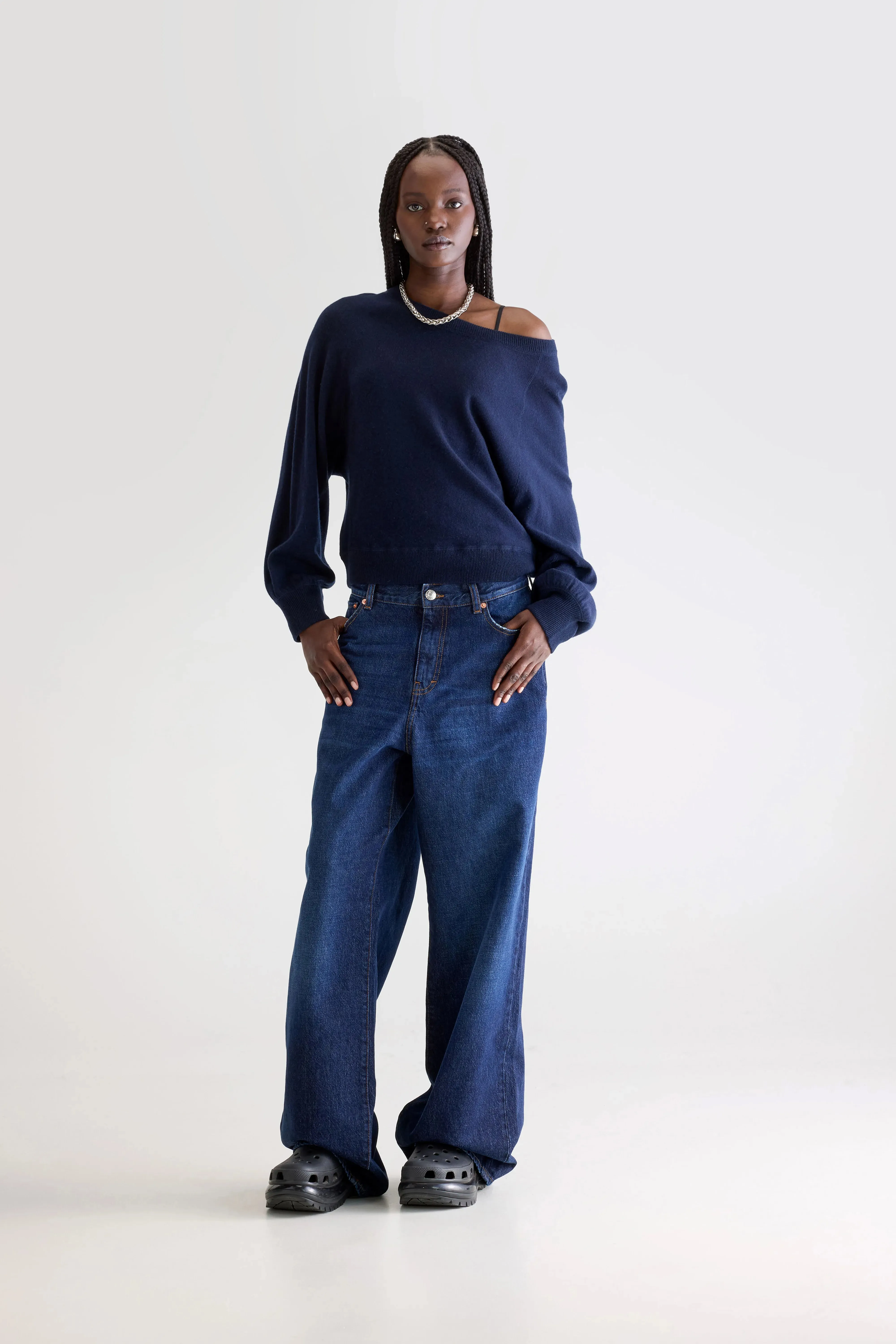 Spanne crewneck sweater (252 / W / PARKER) sold by Bellerose product image thumbnail 3