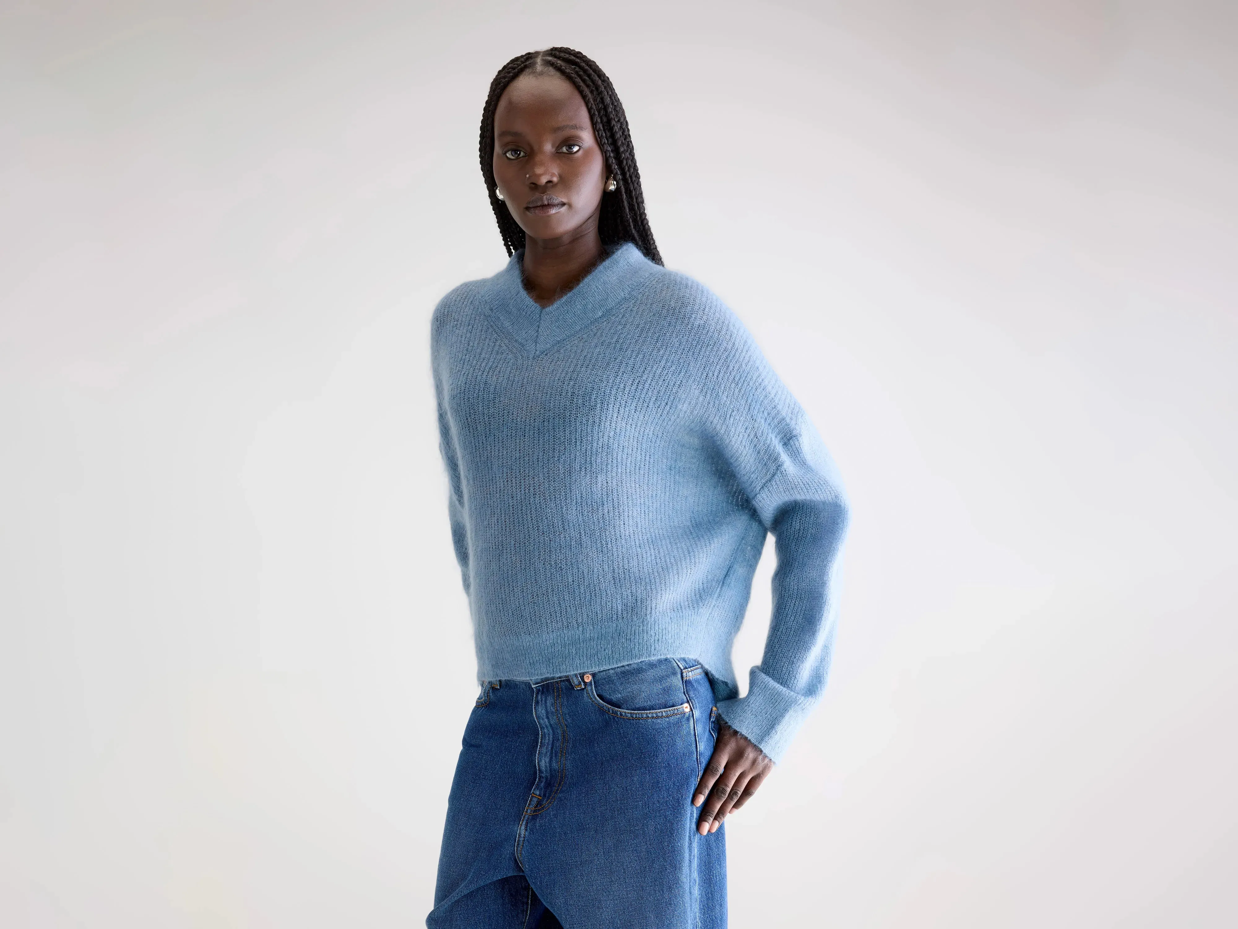 Arcy v-neck sweater (252 / W / CHAMBRAY) sold by Bellerose