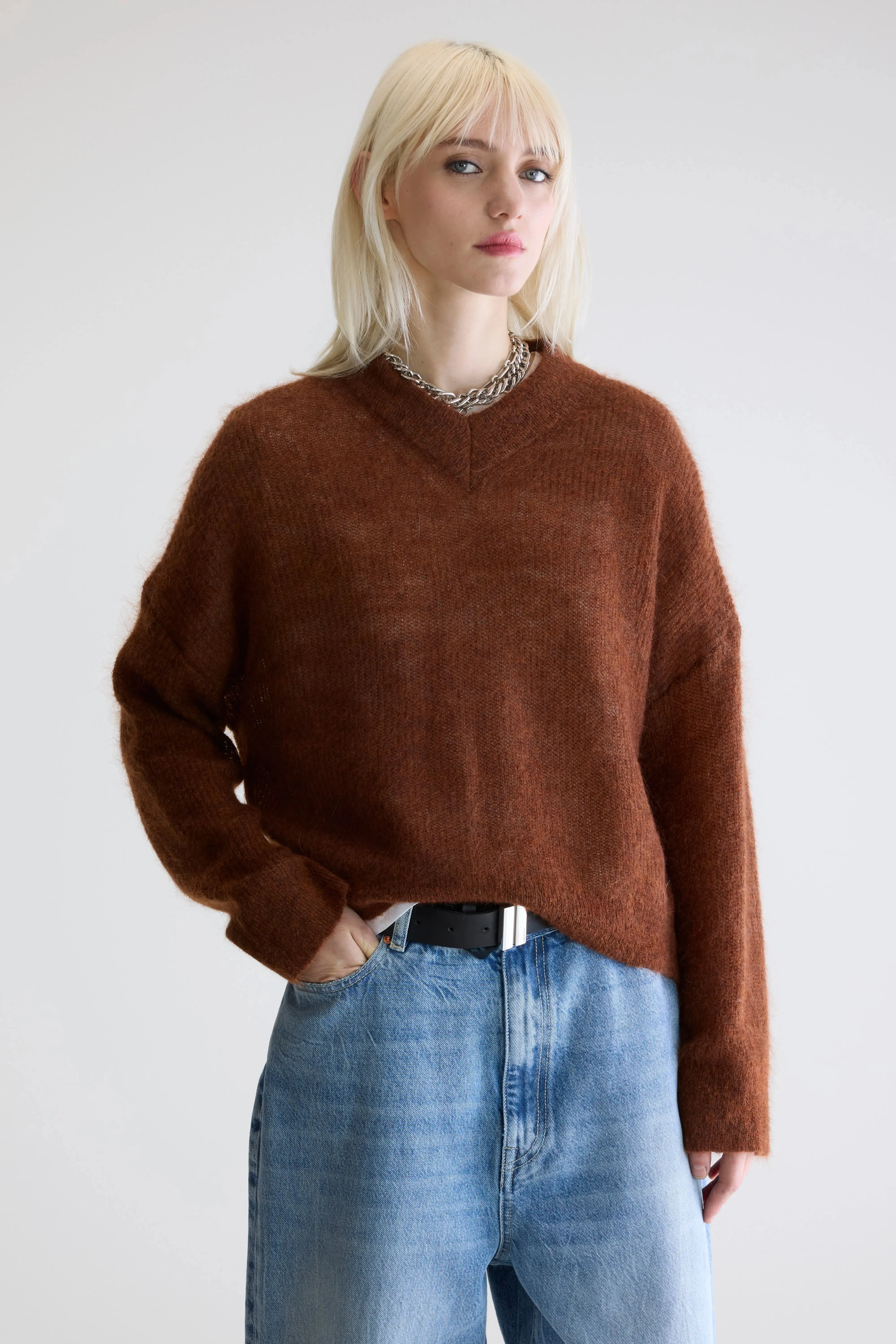 Arcy v-neck sweater (252 / W / SUEDE) sold by Bellerose product image thumbnail 2