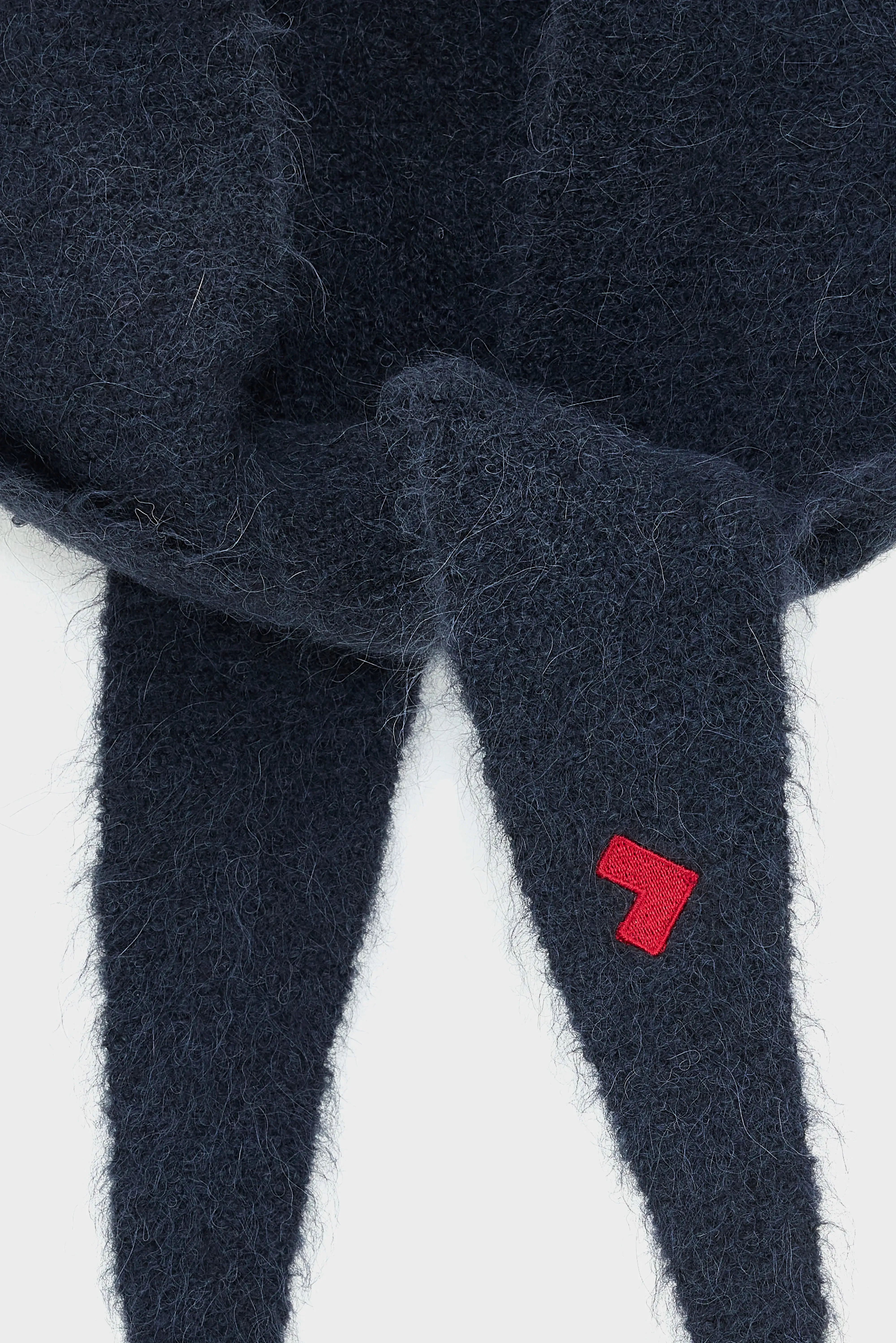 Darcol triangle scarf (252 / W / NAVY) sold by Bellerose product image thumbnail 5