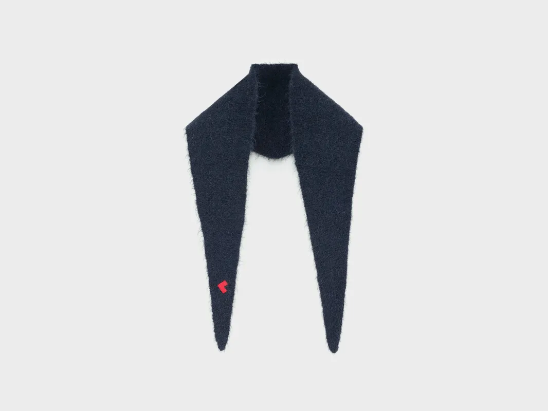Darcol triangle scarf (252 / W / NAVY) sold by Bellerose