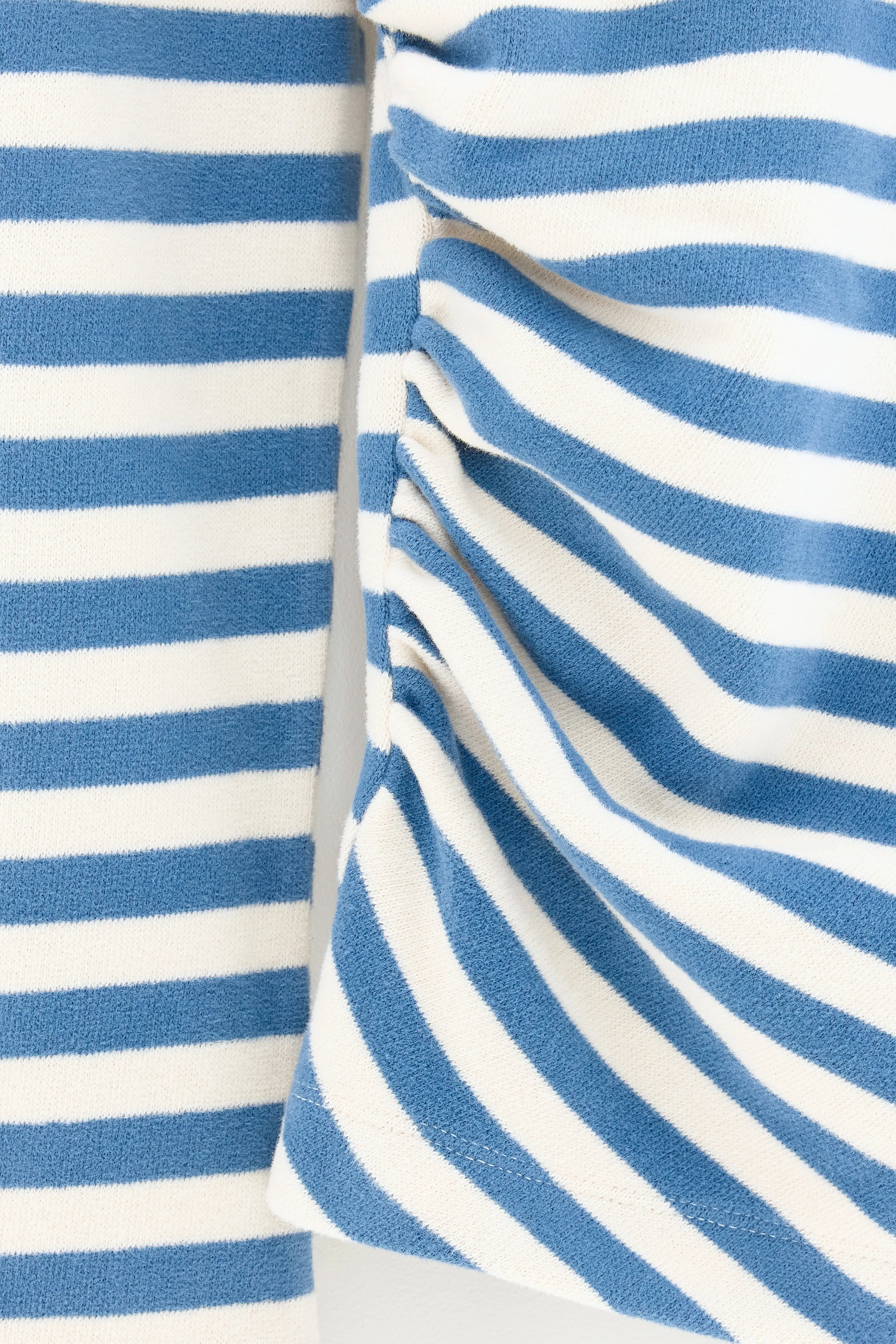 Felipa long-sleeve T-Shirt (252 / G / STRIPE A) sold by Bellerose product image thumbnail 4