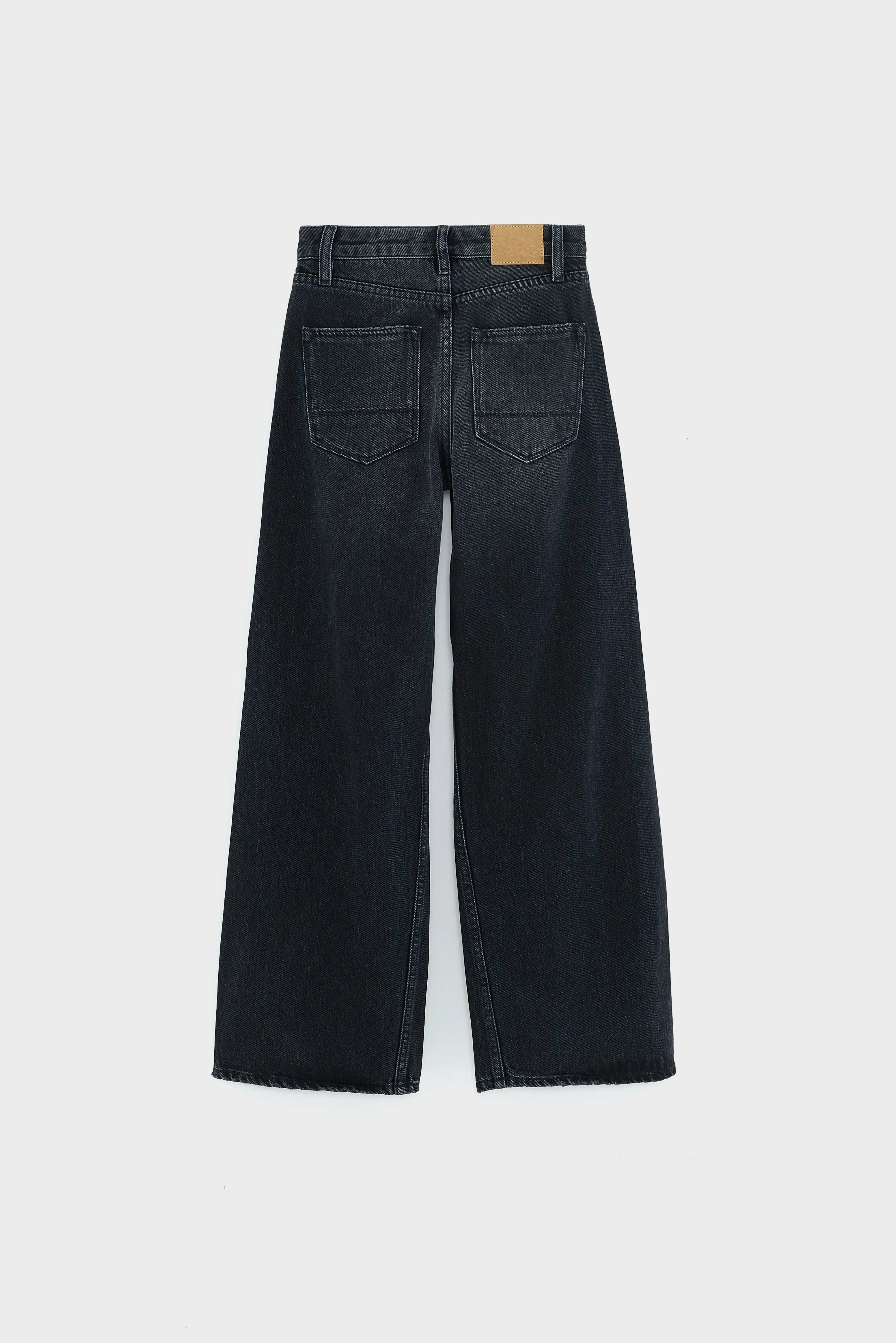 Wanda flared jeans (252 / G / USED BLACK) sold by Bellerose product image thumbnail 5