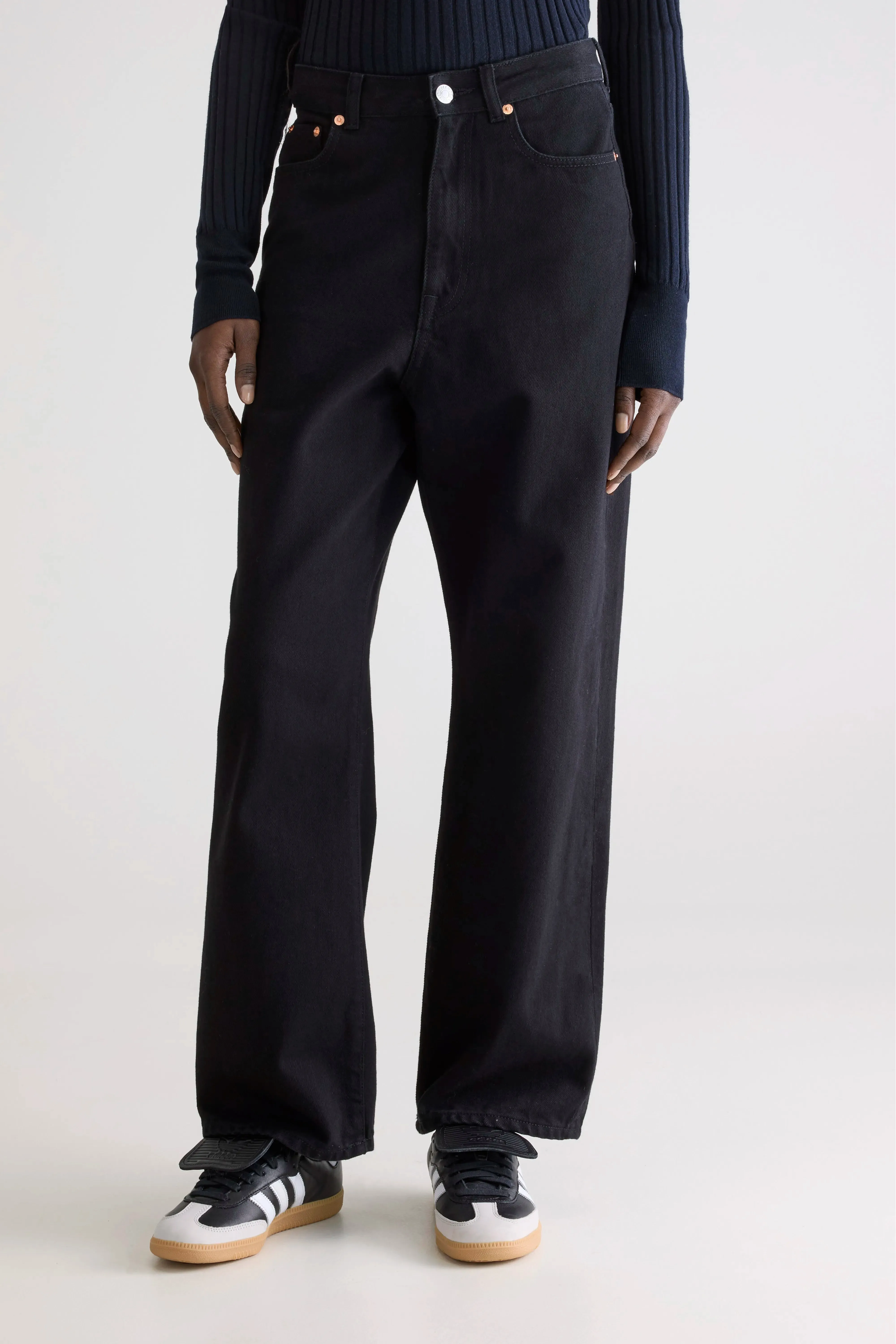 Denim N. 61 wide jeans (252 / W / BLACK RINSE) sold by Bellerose product image thumbnail 3