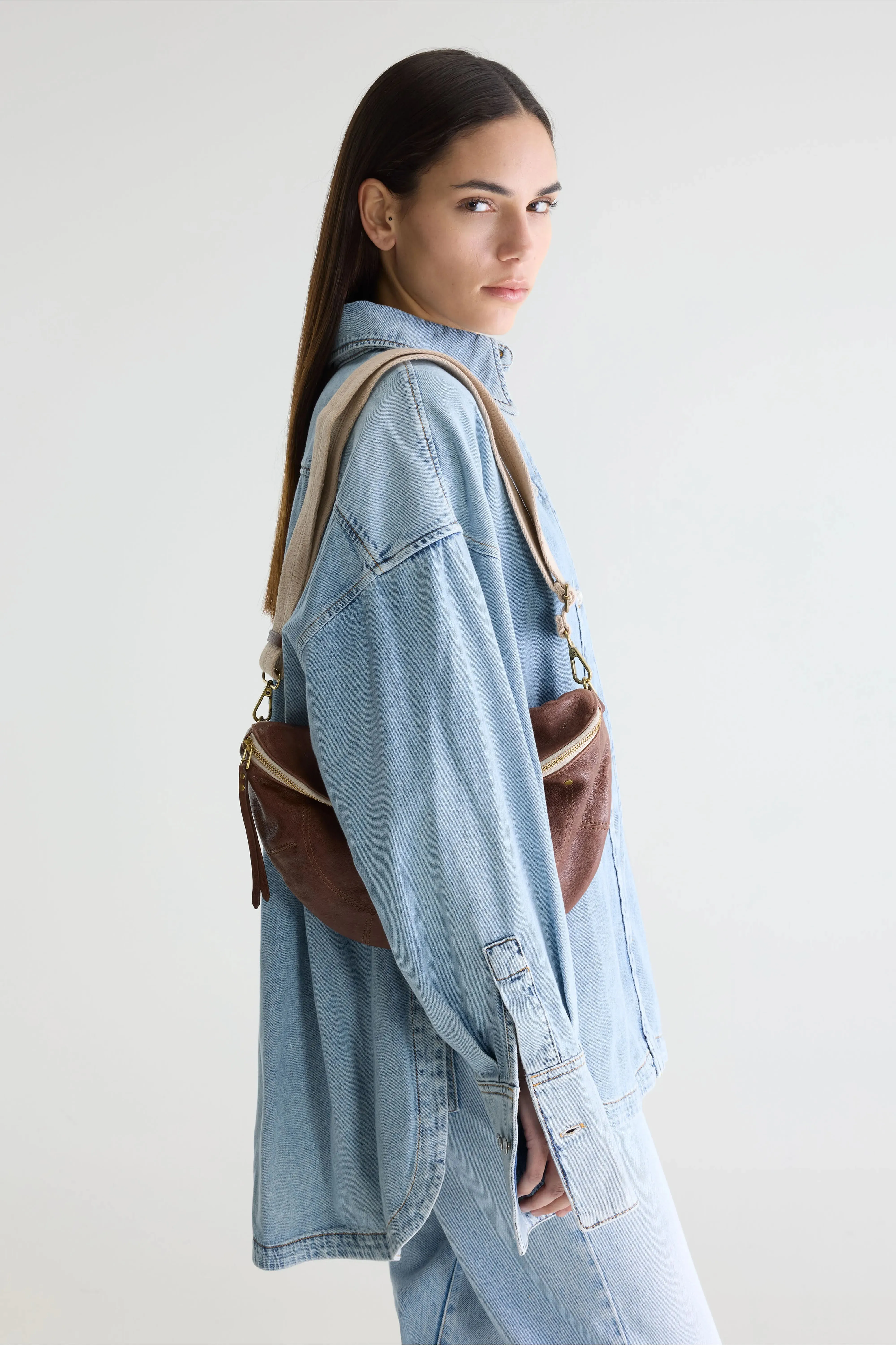 Souply sling bag (252 / W / ECUREUIL) sold by Bellerose product image thumbnail 3
