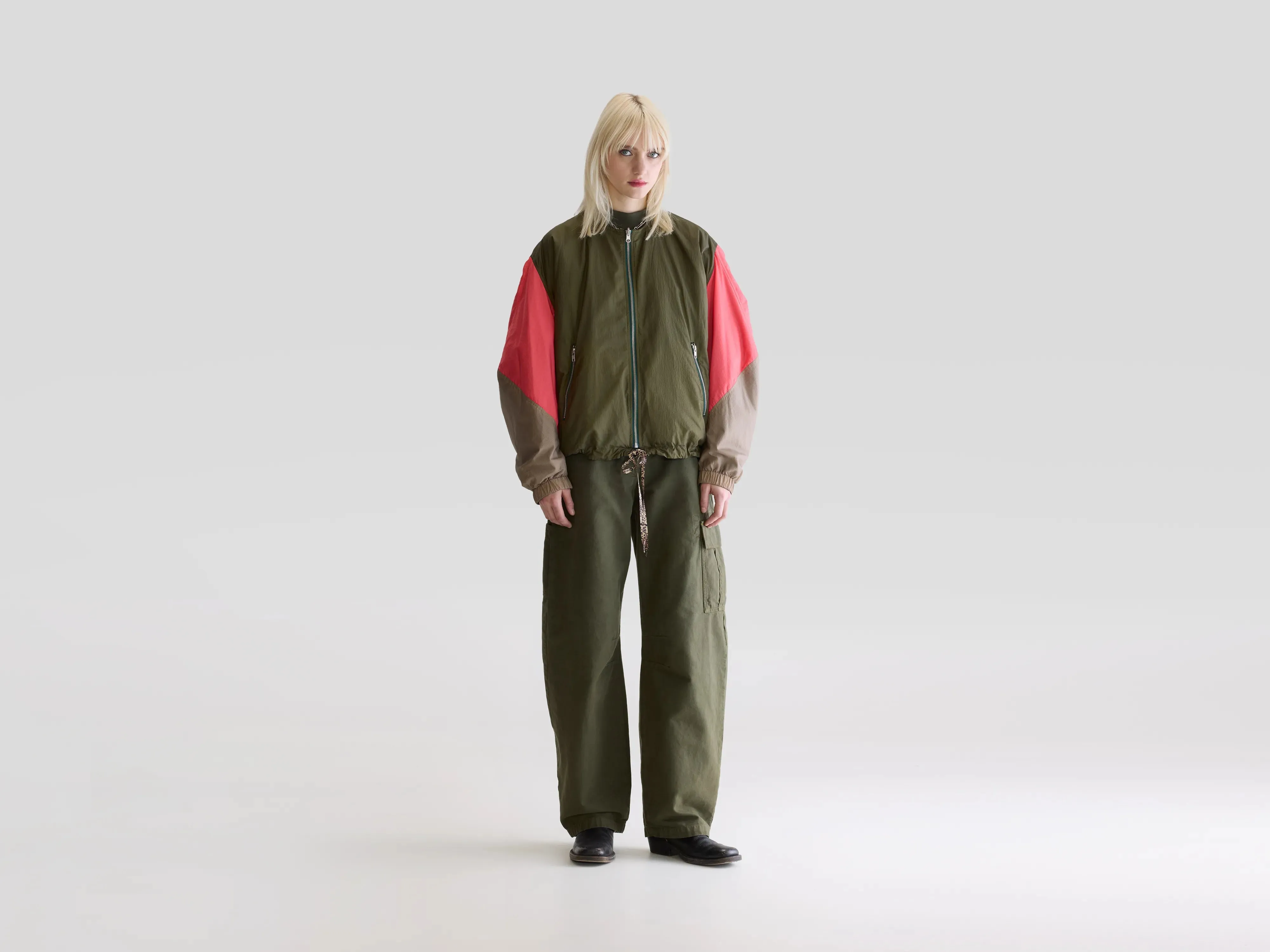 Helsink jacket (252 / W / ARMY) sold by Bellerose