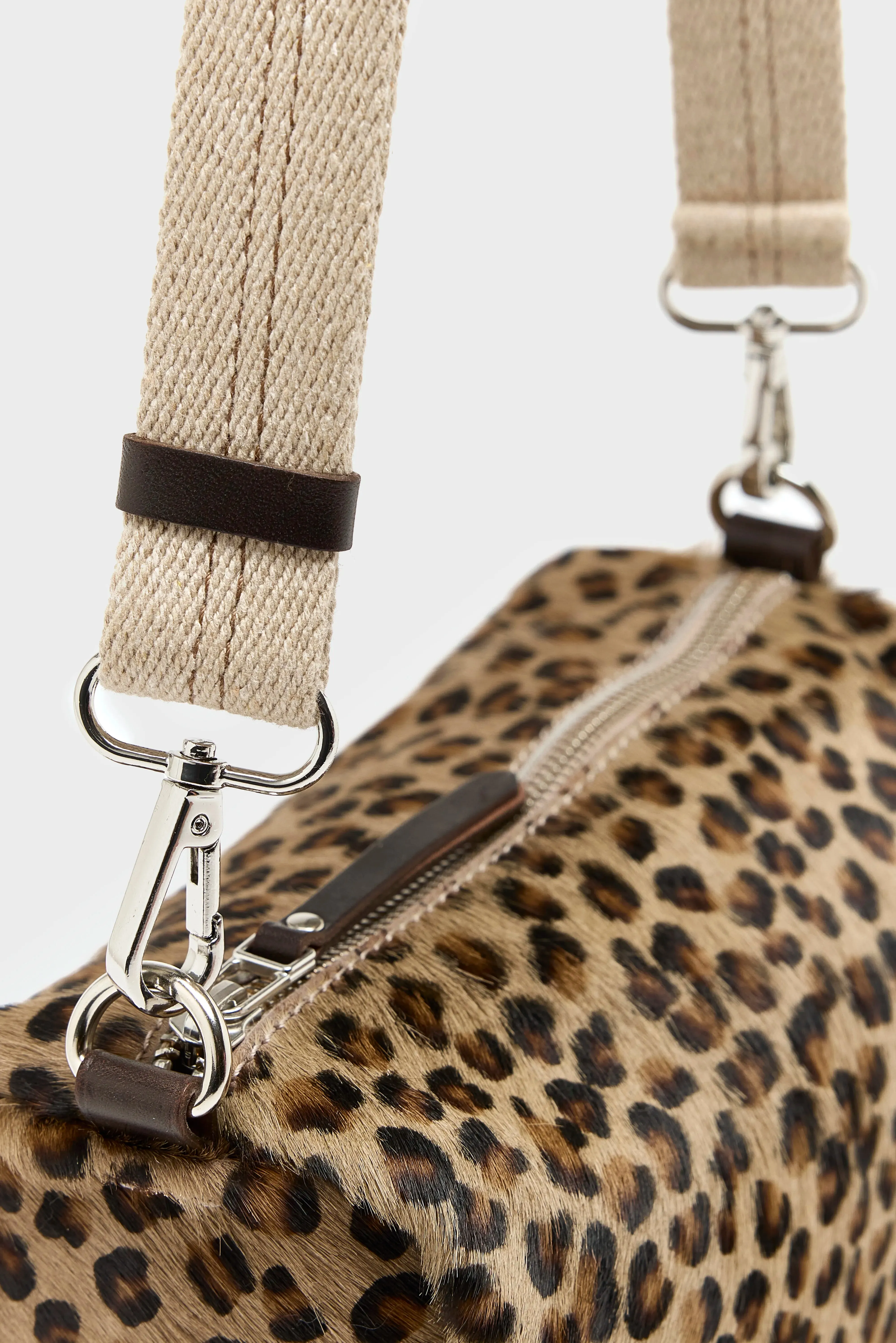 Sobox crossbody bag (252 / W / DISPLAY A) sold by Bellerose product image thumbnail 5