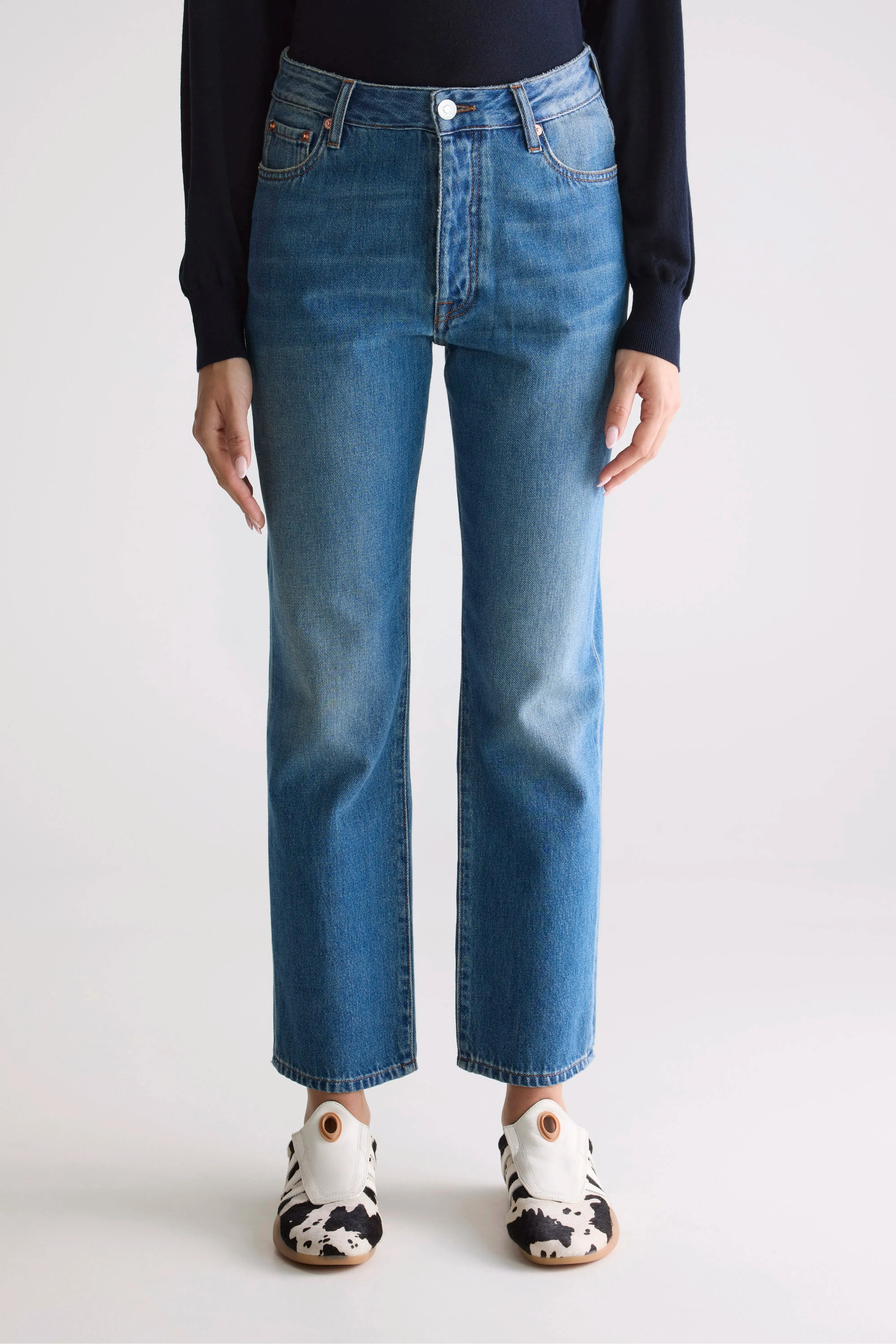 Denim N. 34 regular jeans (252 / W / USED MD BLUE) sold by Bellerose product image thumbnail 3