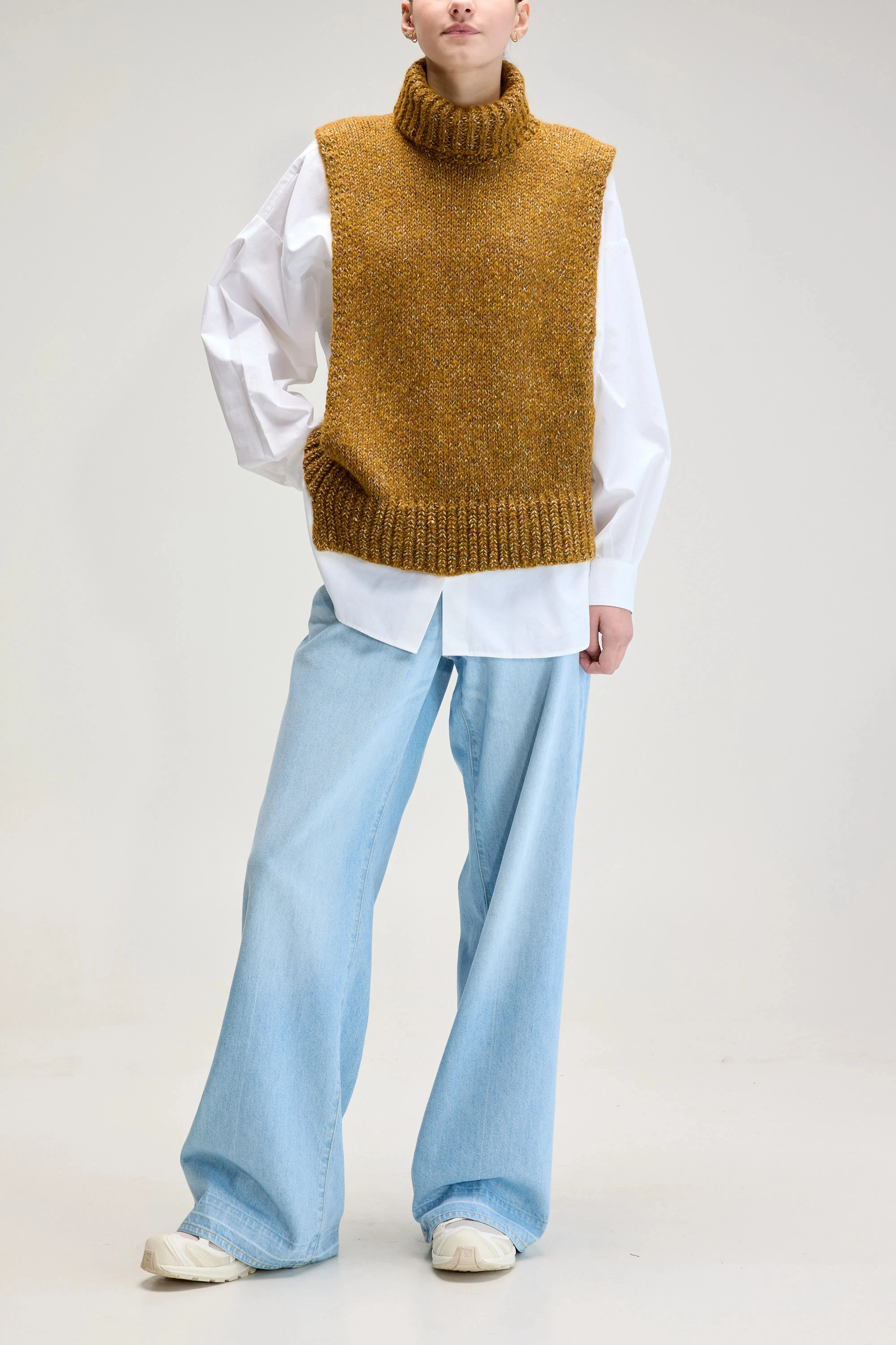 Upcycled Sleeveless Sweater (UPC / W / BREEN) sold by Bellerose product image thumbnail 3