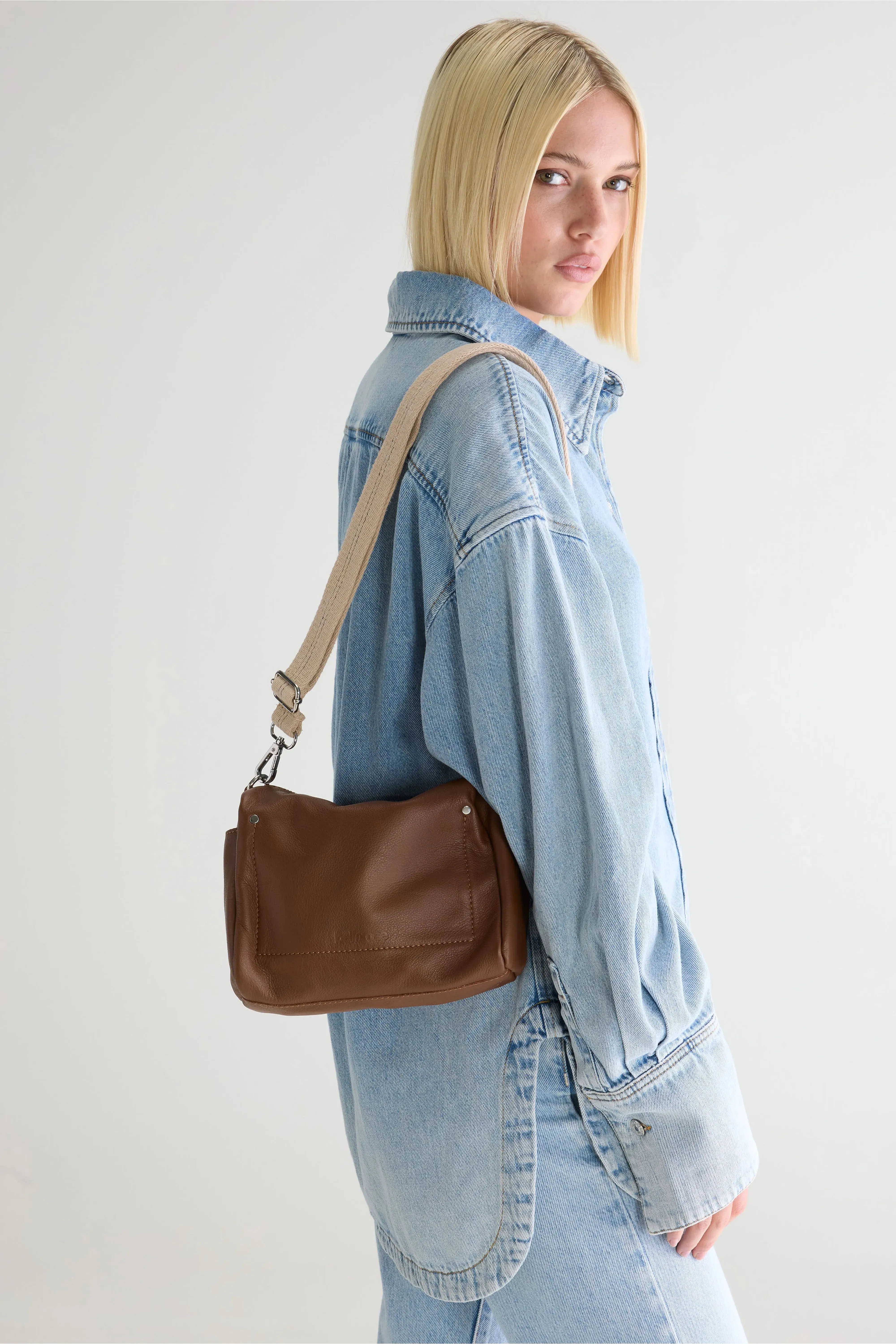 Sobox crossbody bag (252 / W / COGNAC) sold by Bellerose product image thumbnail 3