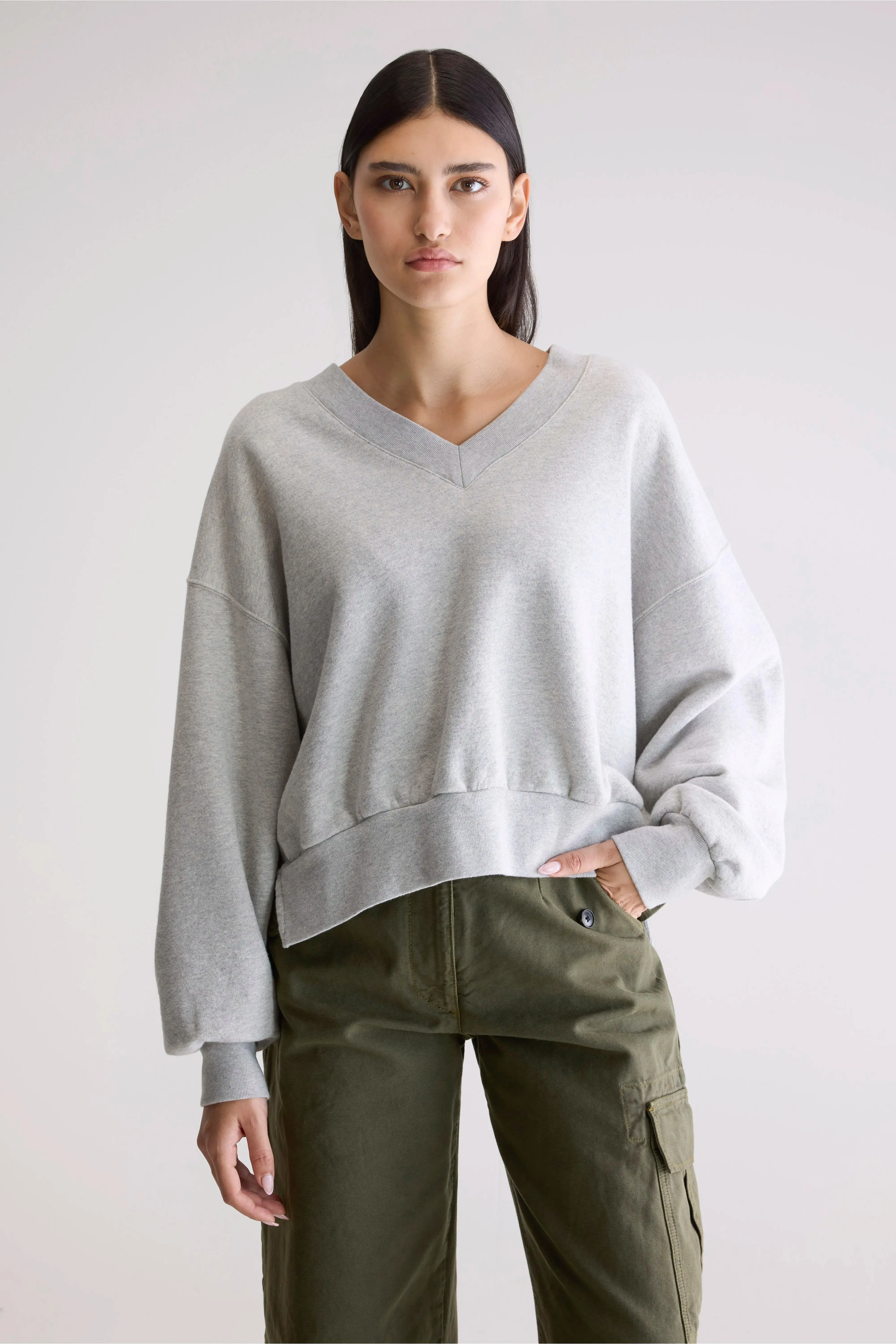 Varola v-neck sweatshirt (252 / W / H. GREY) sold by Bellerose product image thumbnail 2