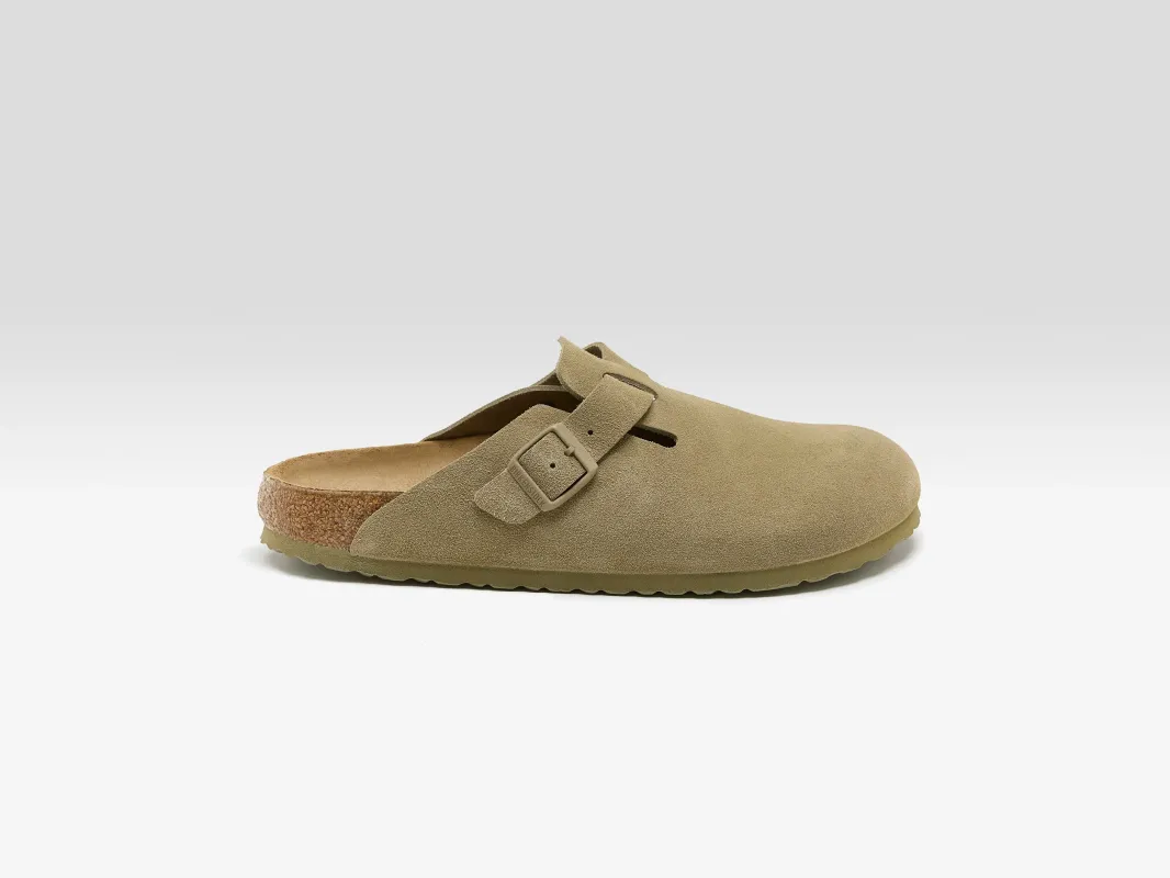 Boston Suede for Men (251 / M / KAKI) sold by Bellerose