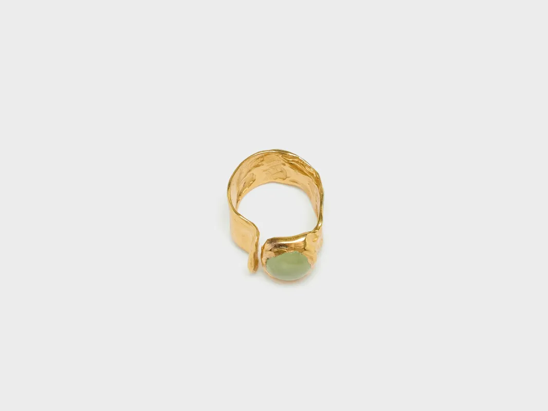 Uva Ring (251 / W / GOLD) sold by Bellerose