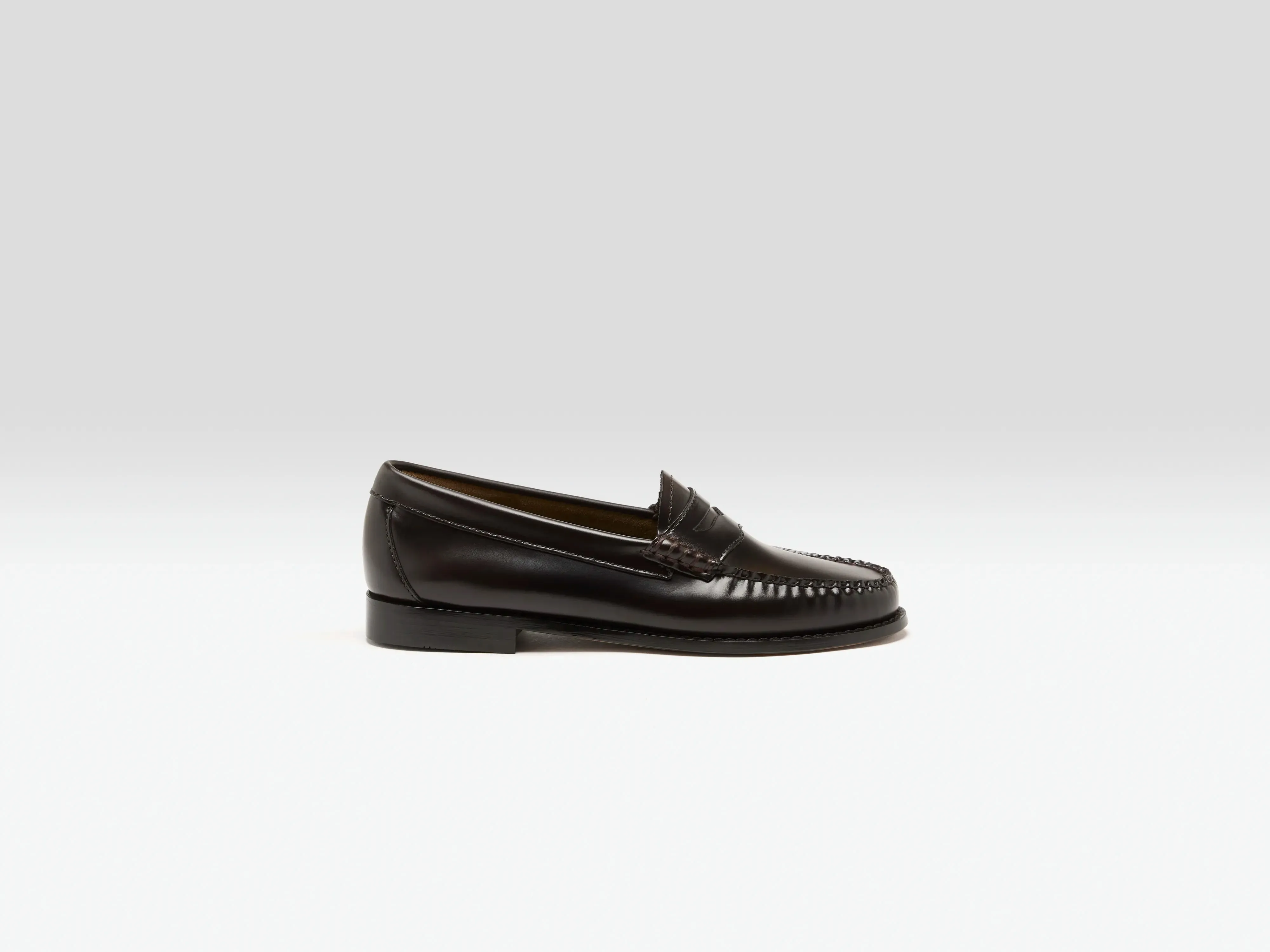 Weejuns Penny Loafers for Women (251 / W / BROWN) sold by Bellerose