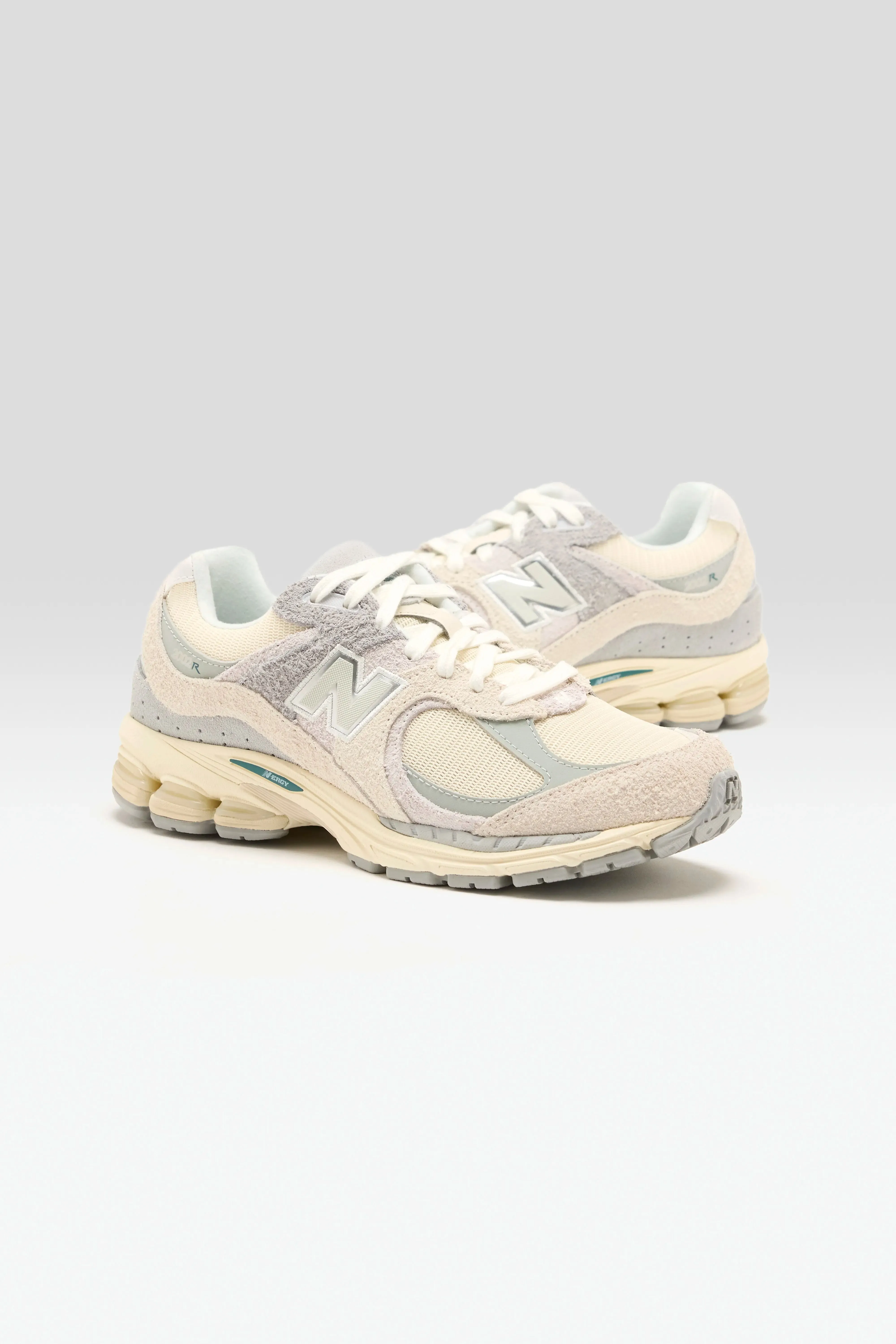 2002R for Women (251 / W / CREAM) sold by Bellerose product image thumbnail 3