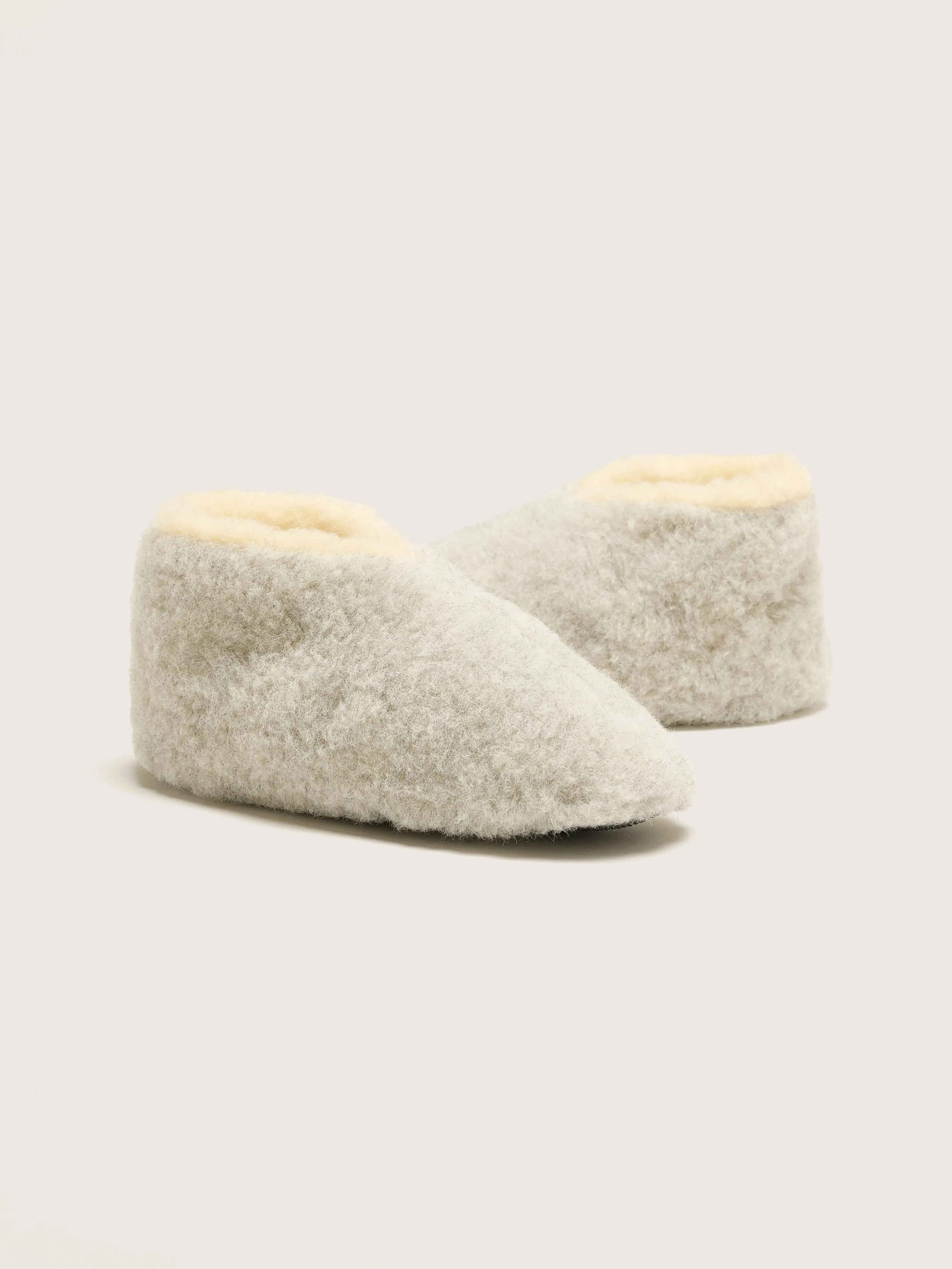 Comfy Slippers (242 / W / LIGHT GREY) sold by Bellerose product image thumbnail 3