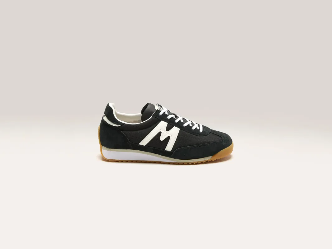 Mestari for Women (242 / W / BLACK) made by Karhu