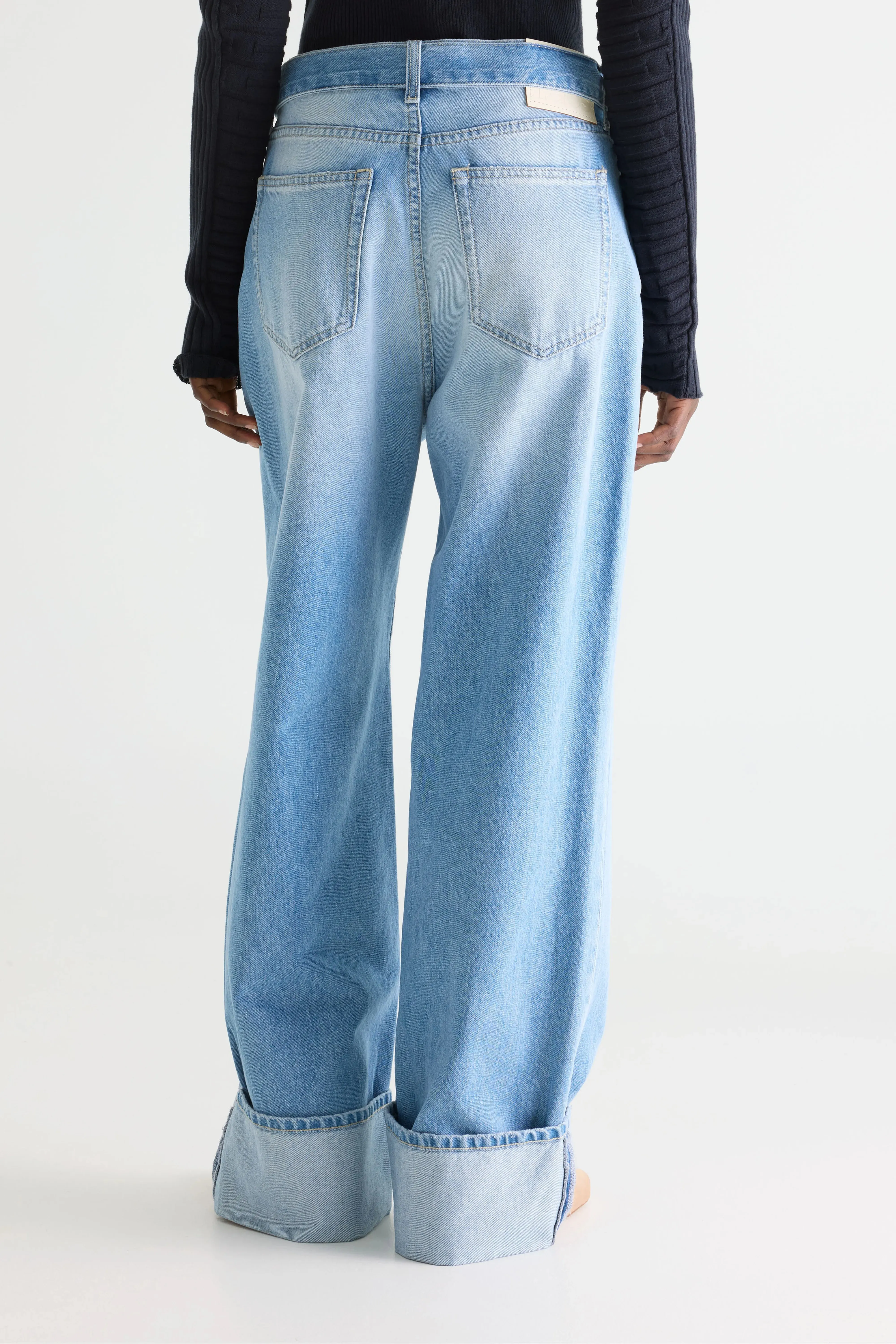 Denim N. 67 loose jeans (261 / W / USED LT BLUE) sold by Bellerose product image thumbnail 4