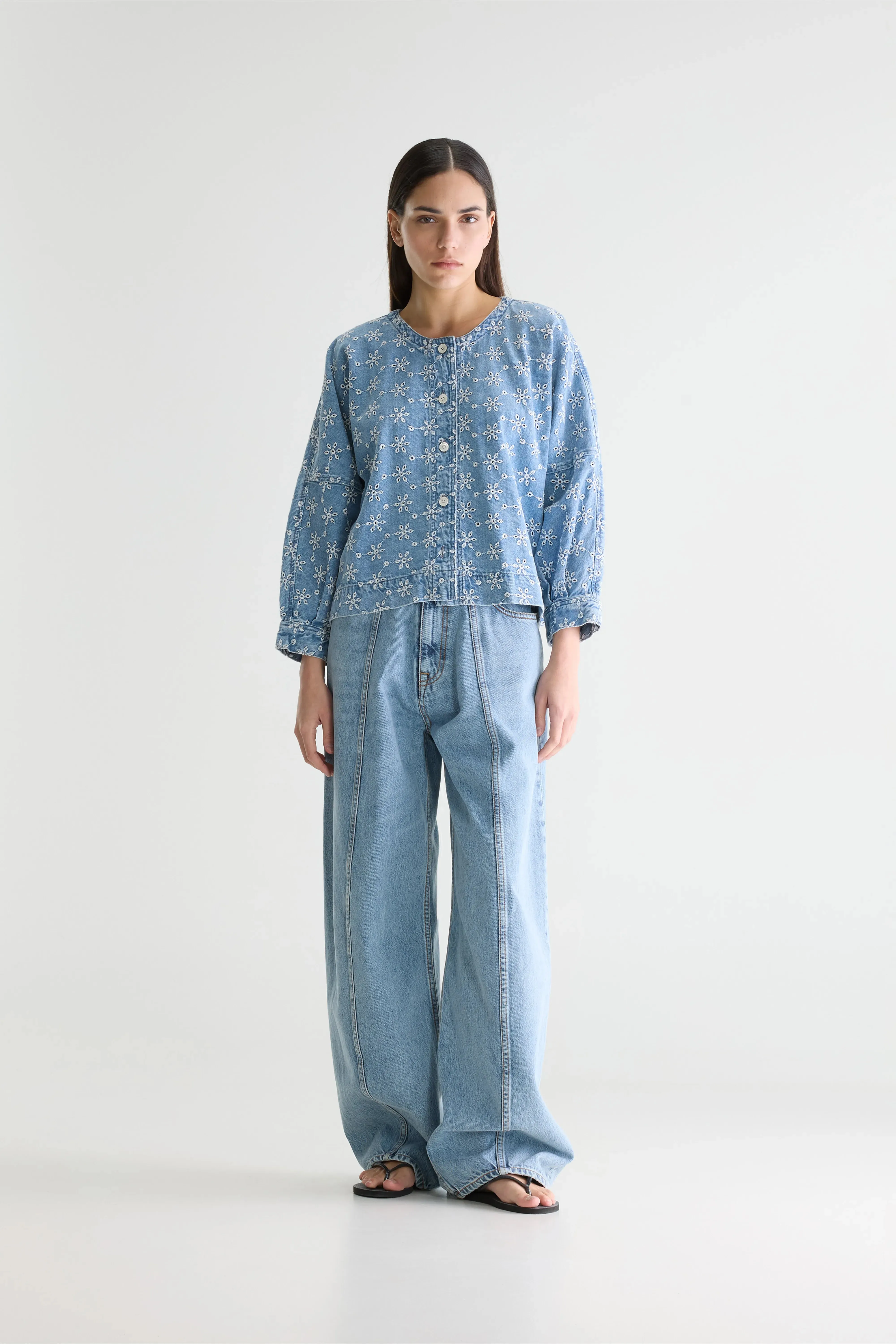 Pinda denim blouse (261 / W / MEDIUM BLEACH) sold by Bellerose product image thumbnail 3