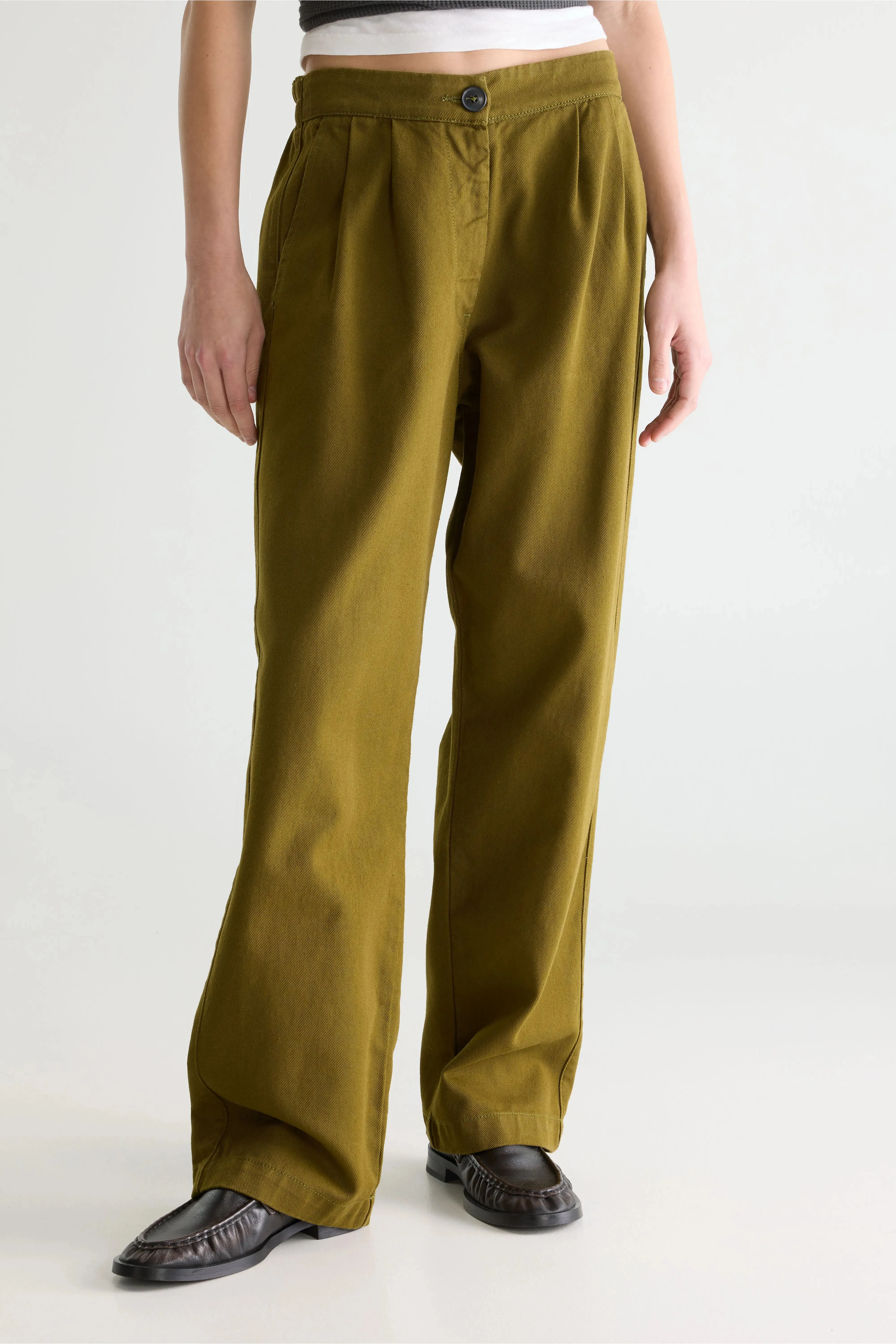 Pillow regular trousers (261 / W / VETIVER) sold by Bellerose product image thumbnail 3