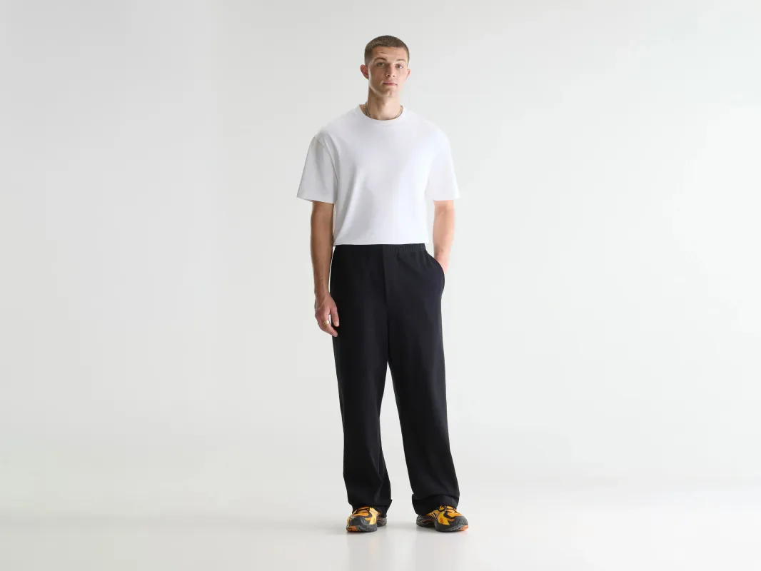 Flown wide jogging pants (261 / M / BLACK) sold by Bellerose