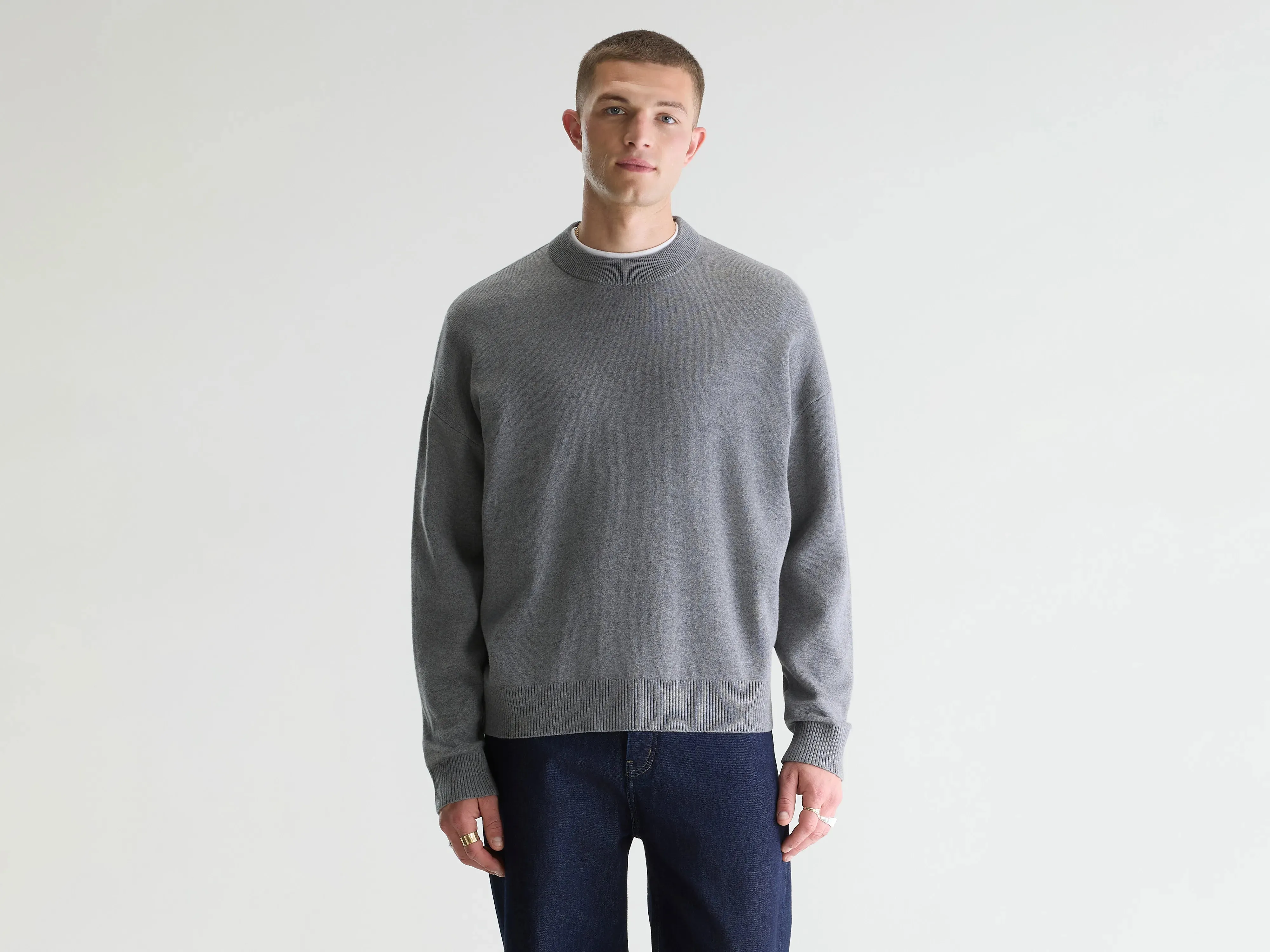 Geolem crewneck sweater (261 / M / MID GREY) sold by Bellerose