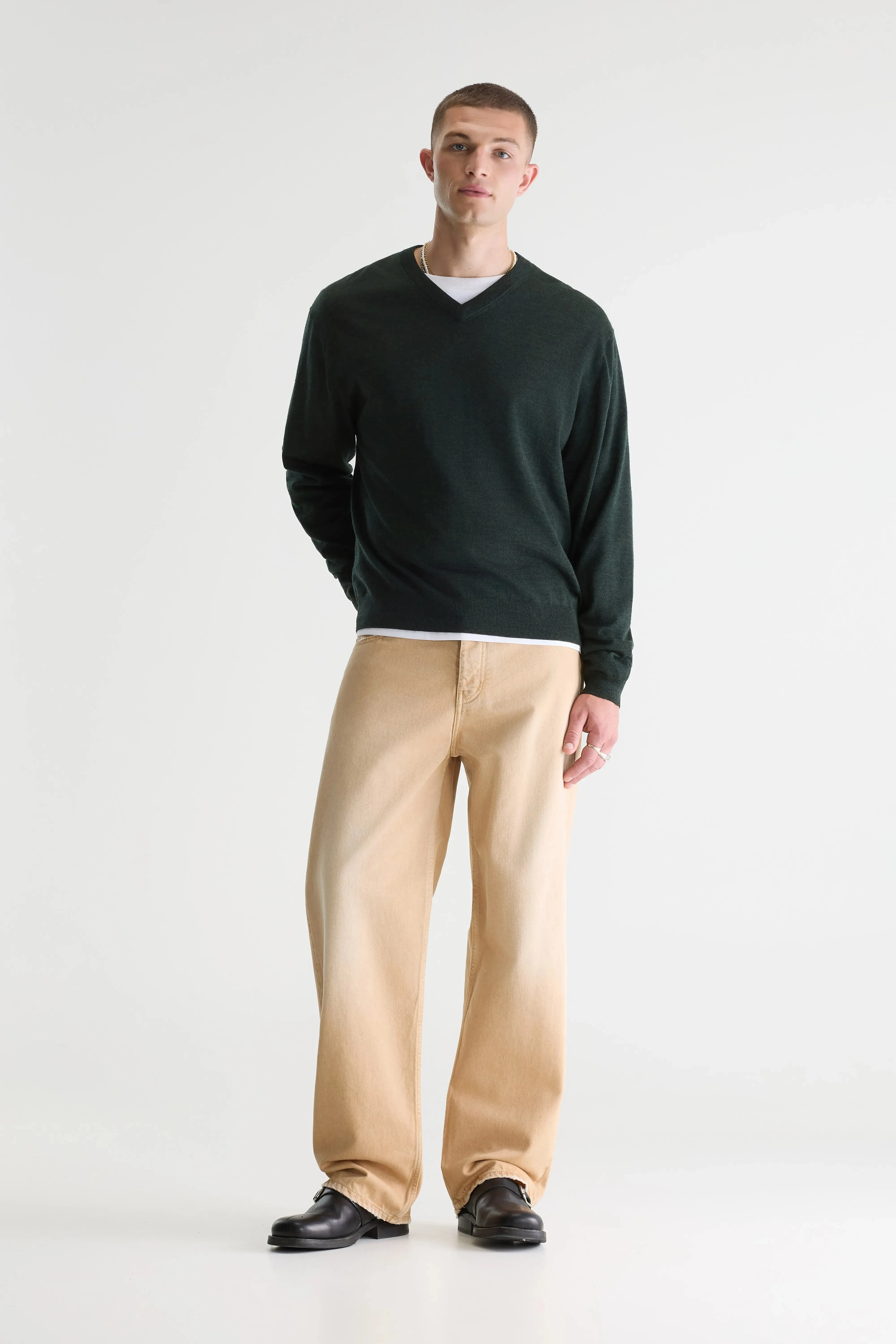 Dilwy v-neck sweater (261 / M / DARK OLIVE) sold by Bellerose product image thumbnail 3