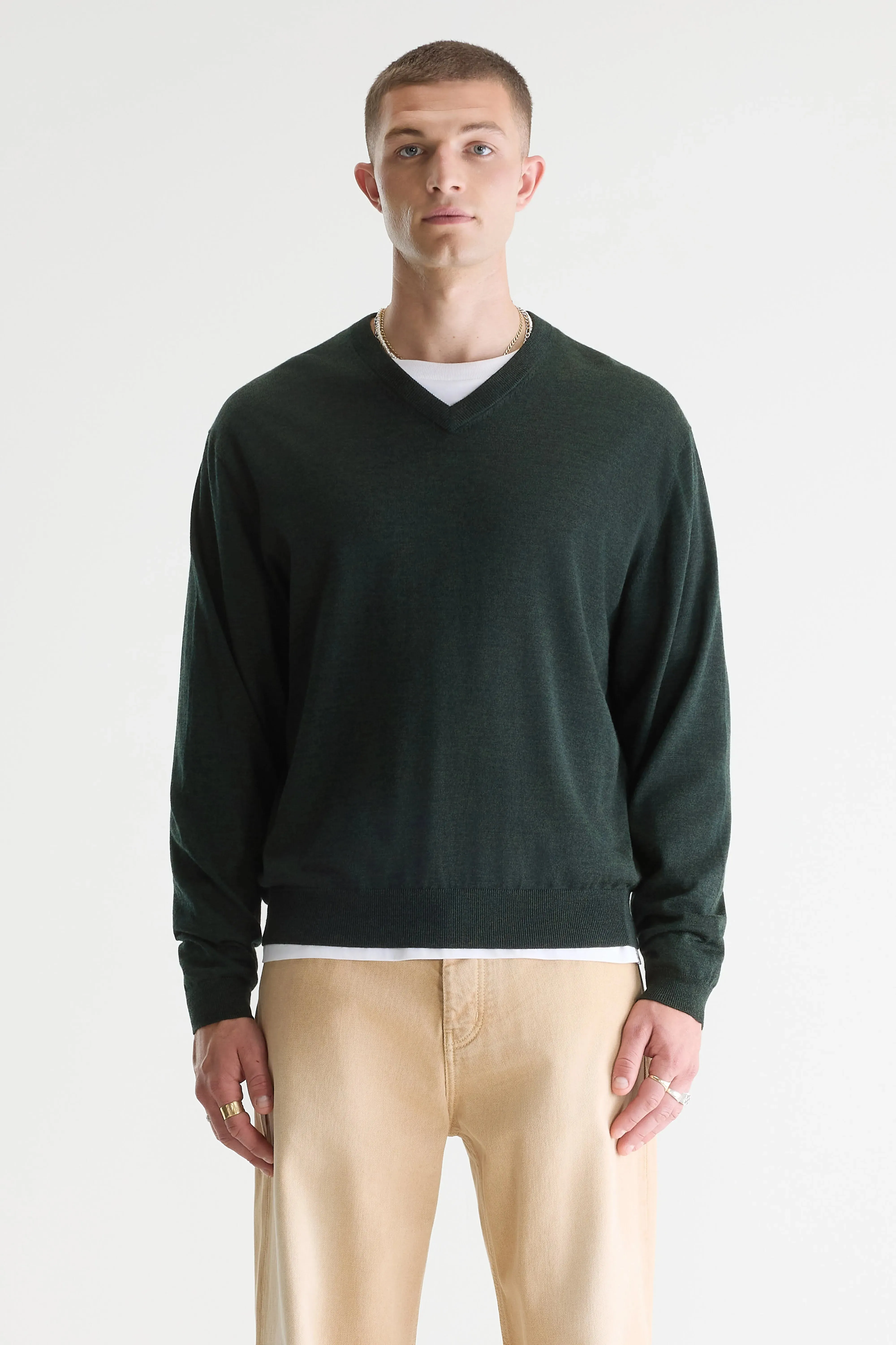 Dilwy v-neck sweater (261 / M / DARK OLIVE) sold by Bellerose product image thumbnail 2