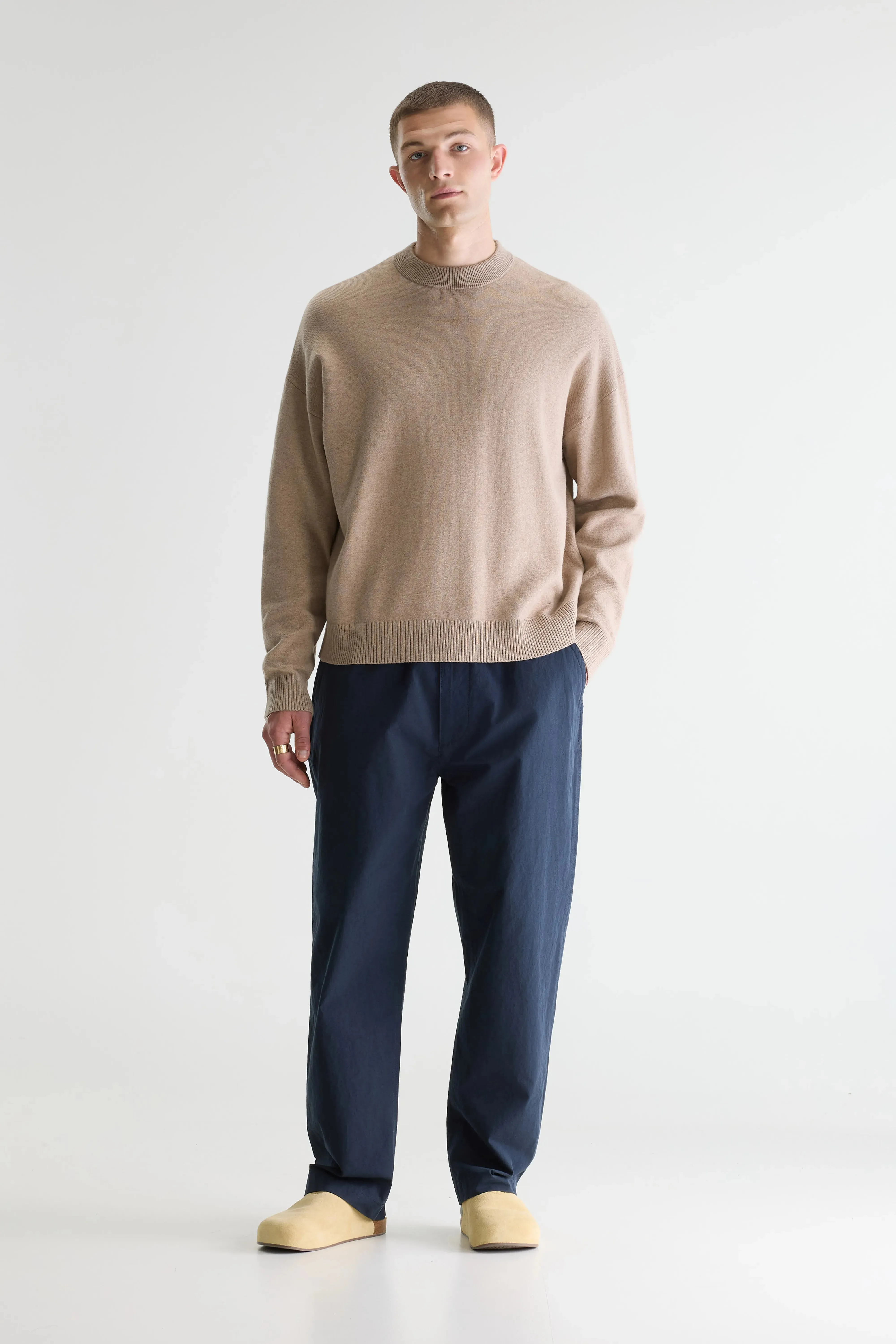 Geolem crewneck sweater (261 / M / CHINO) sold by Bellerose product image thumbnail 3