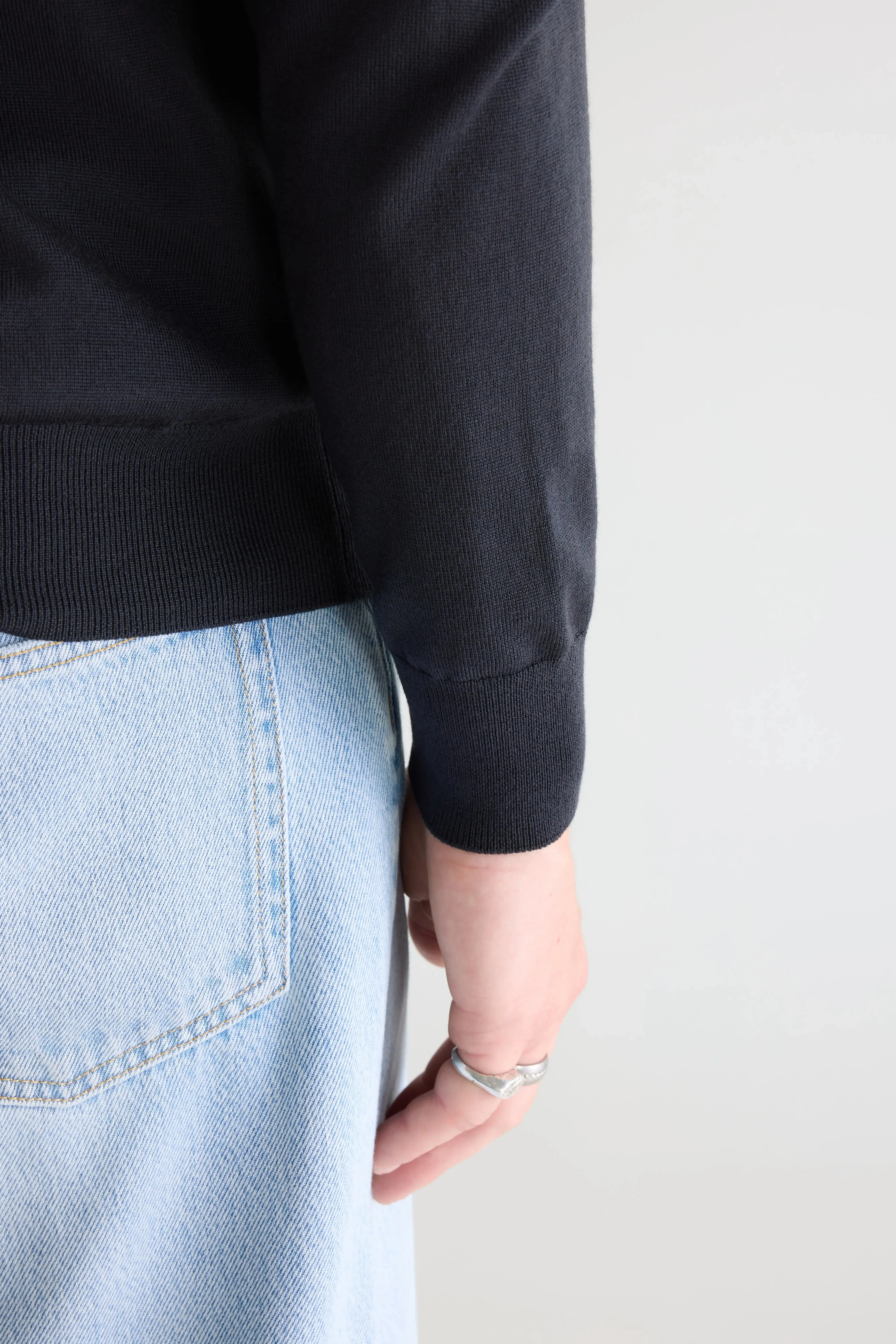 Dilles crewneck sweater (261 / M / LICORICE) sold by Bellerose product image thumbnail 5