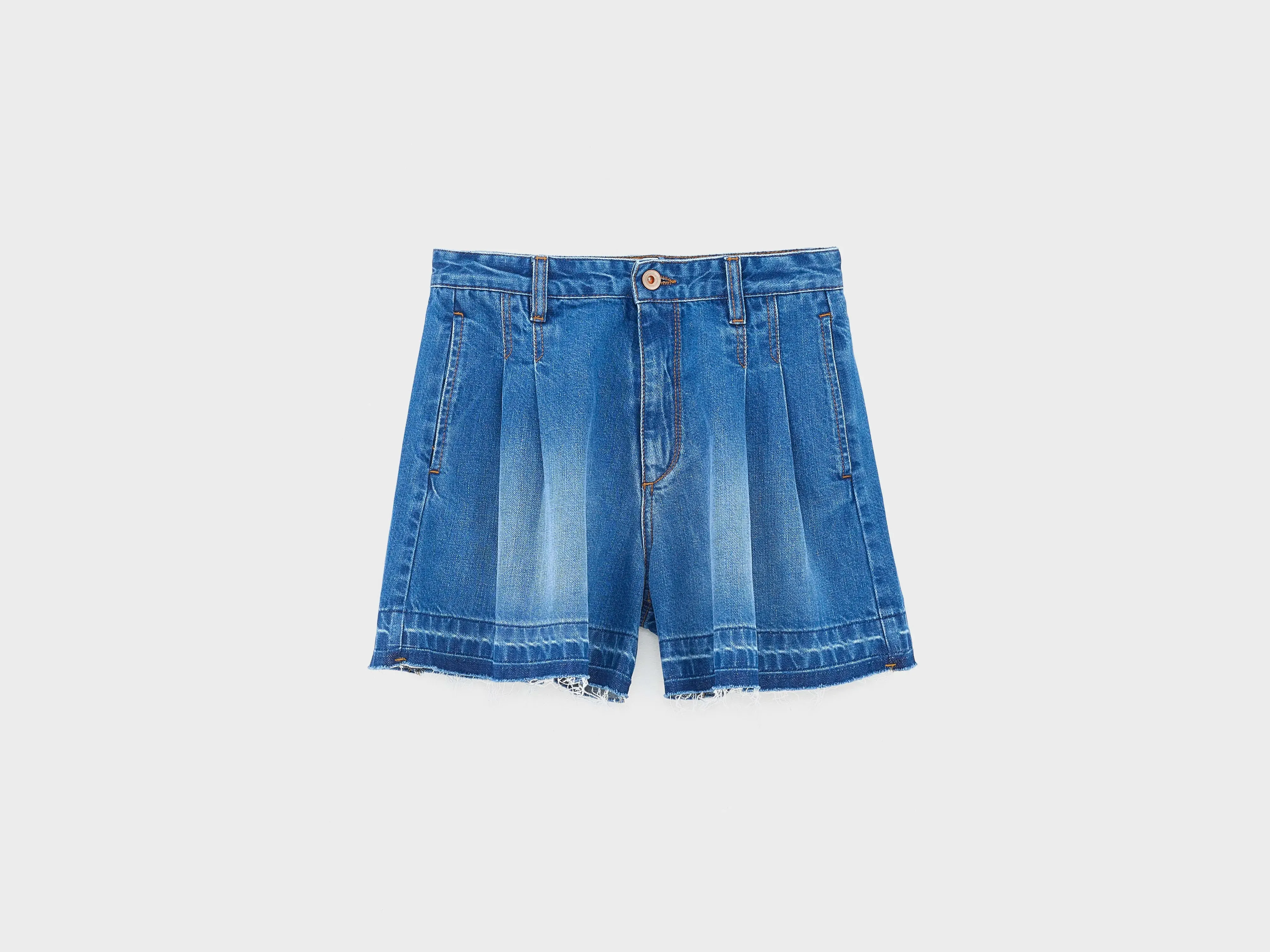 Pethula pleated denim shorts (261 / G / BLUE STONE) sold by Bellerose