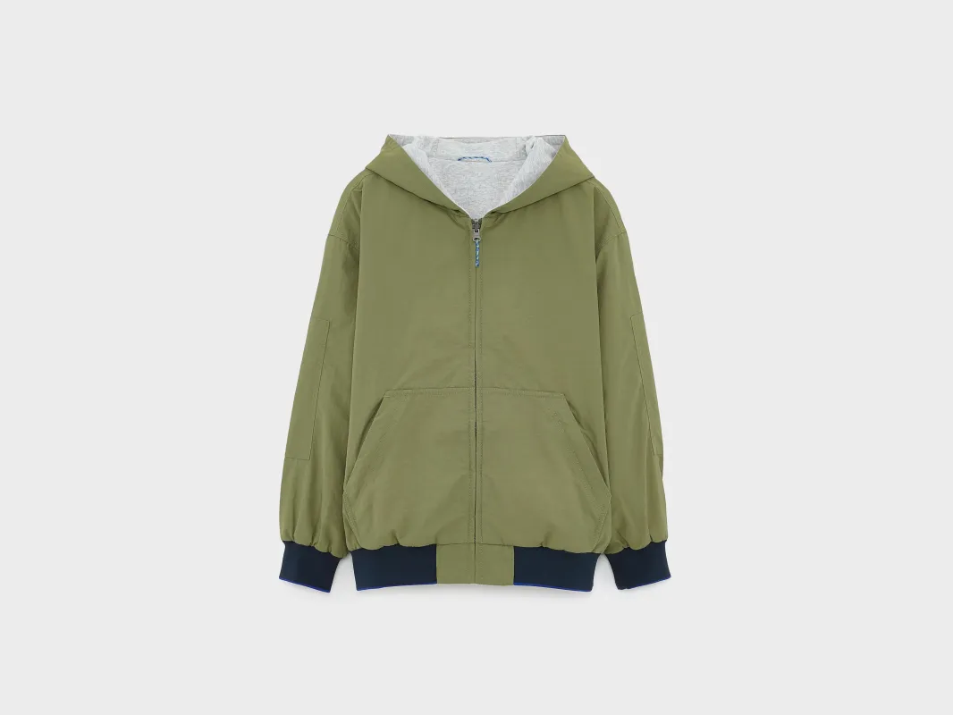 Hamzah relaxed rain jacket (261 / B / JEEP) sold by Bellerose