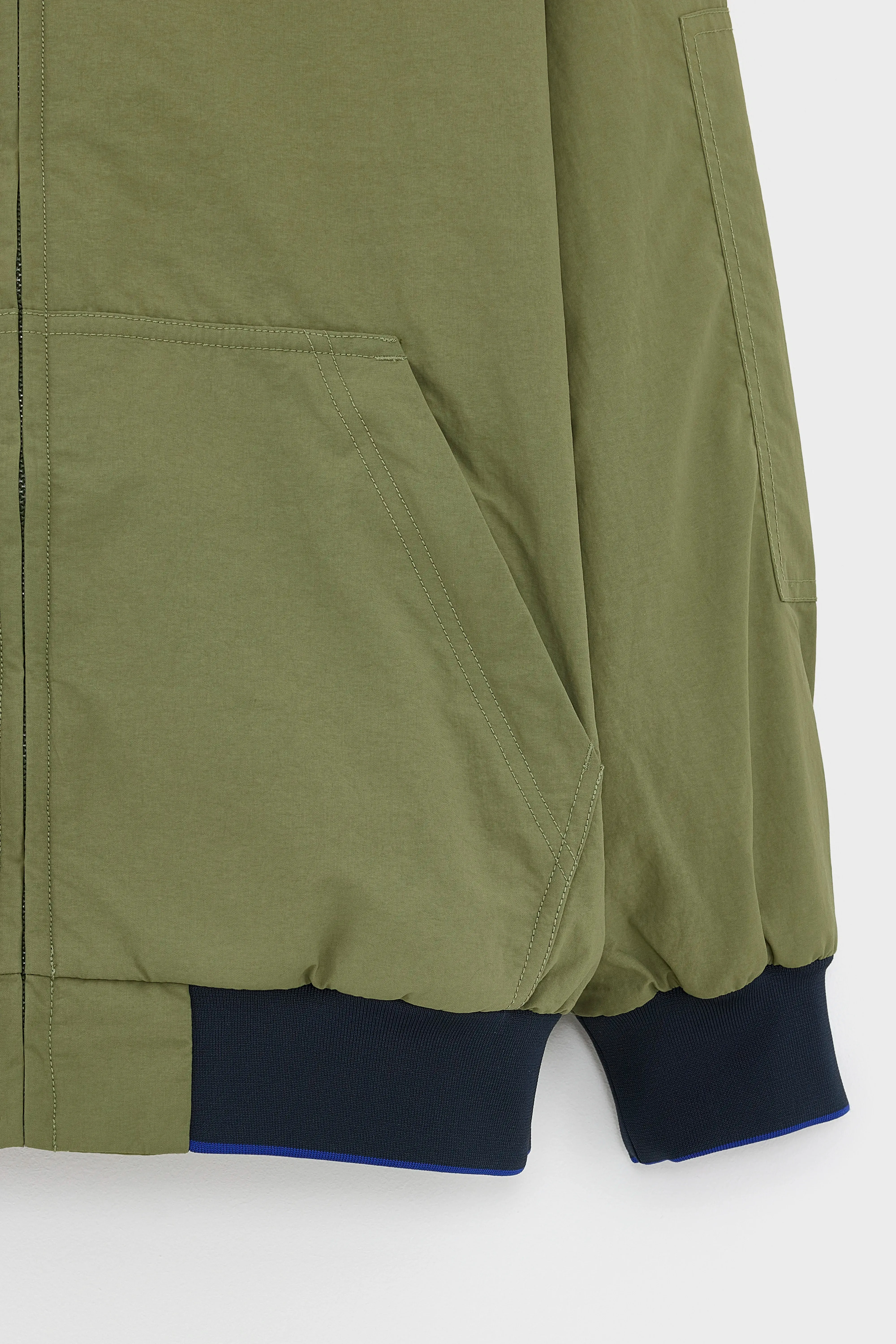 Hamzah relaxed rain jacket (261 / B / JEEP) sold by Bellerose product image thumbnail 5