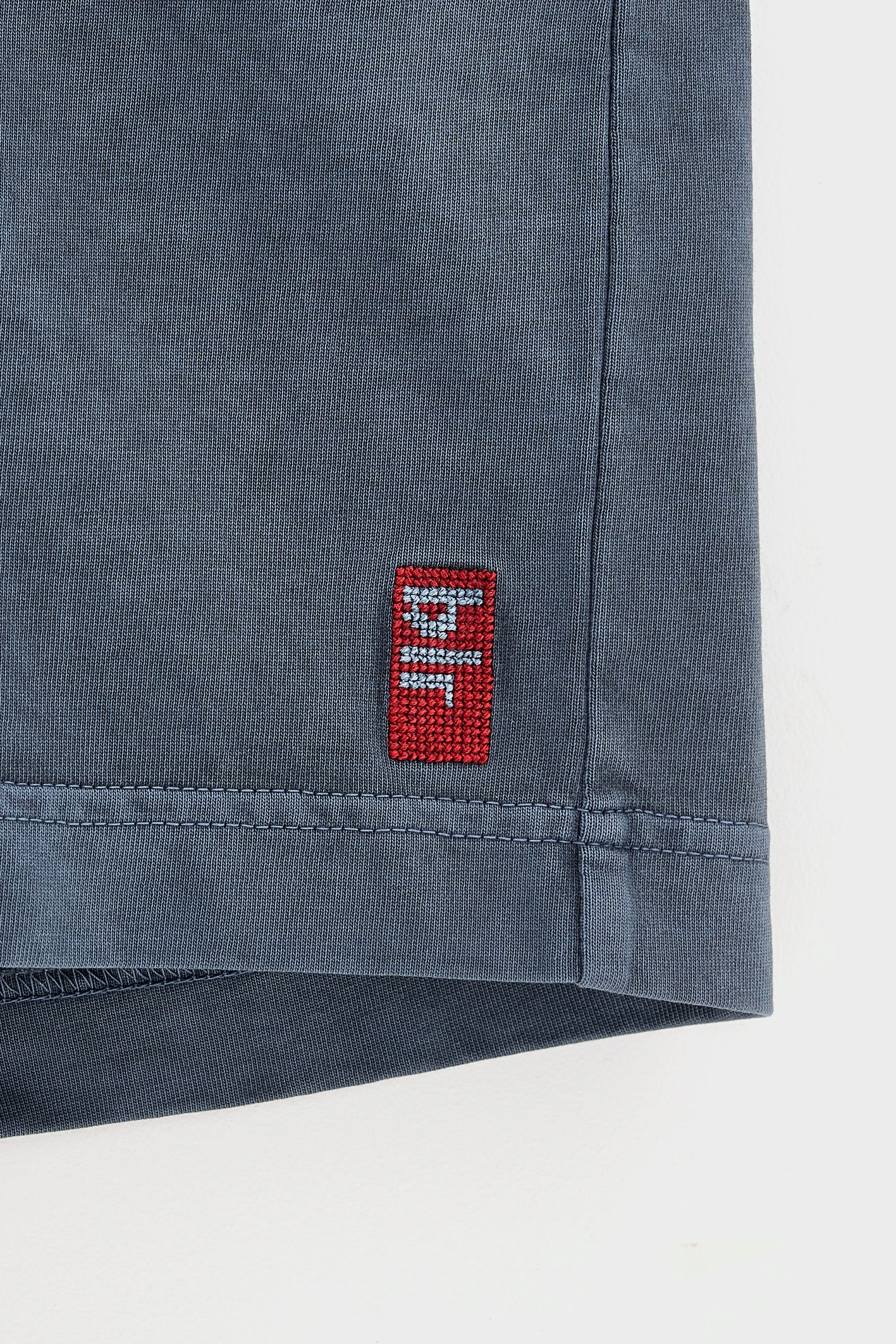 Carlol sweat shorts (261 / B / BLACK SAND) sold by Bellerose product image thumbnail 4