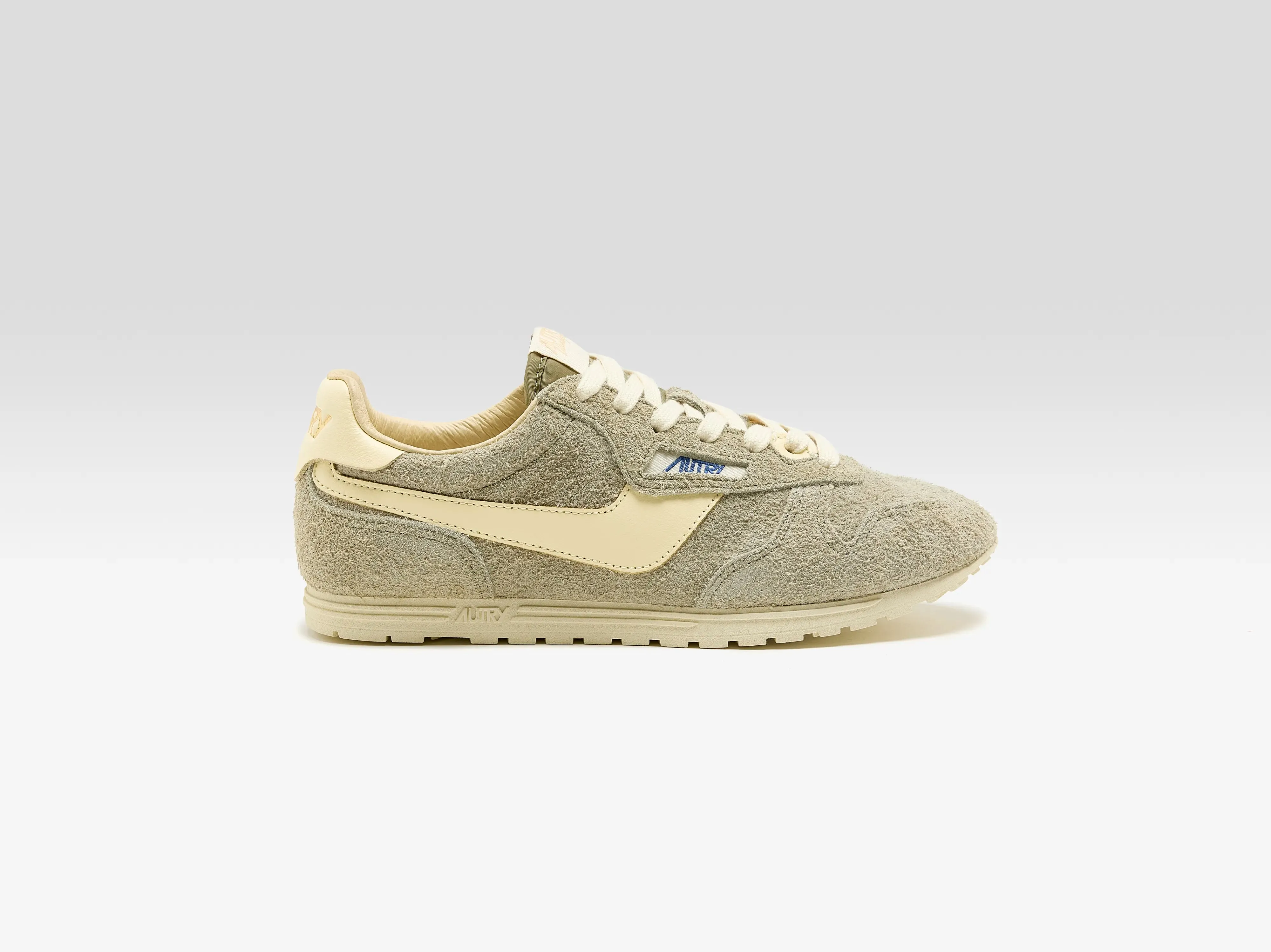 Windspin for Women (261 / W / GREEN STONE) sold by Bellerose