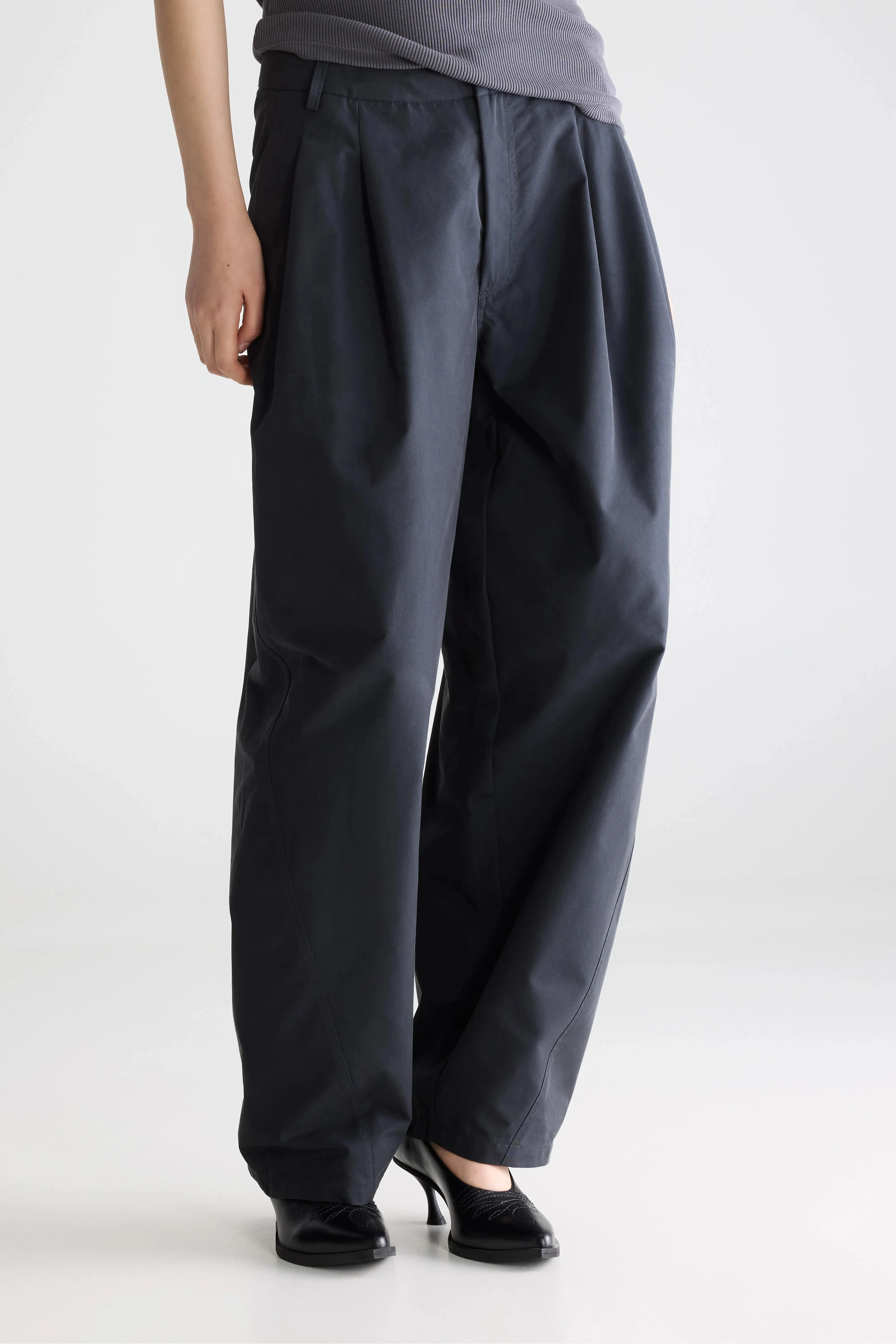 Jimi tapered trousers (261 / W / NAVY) sold by Bellerose product image thumbnail 3