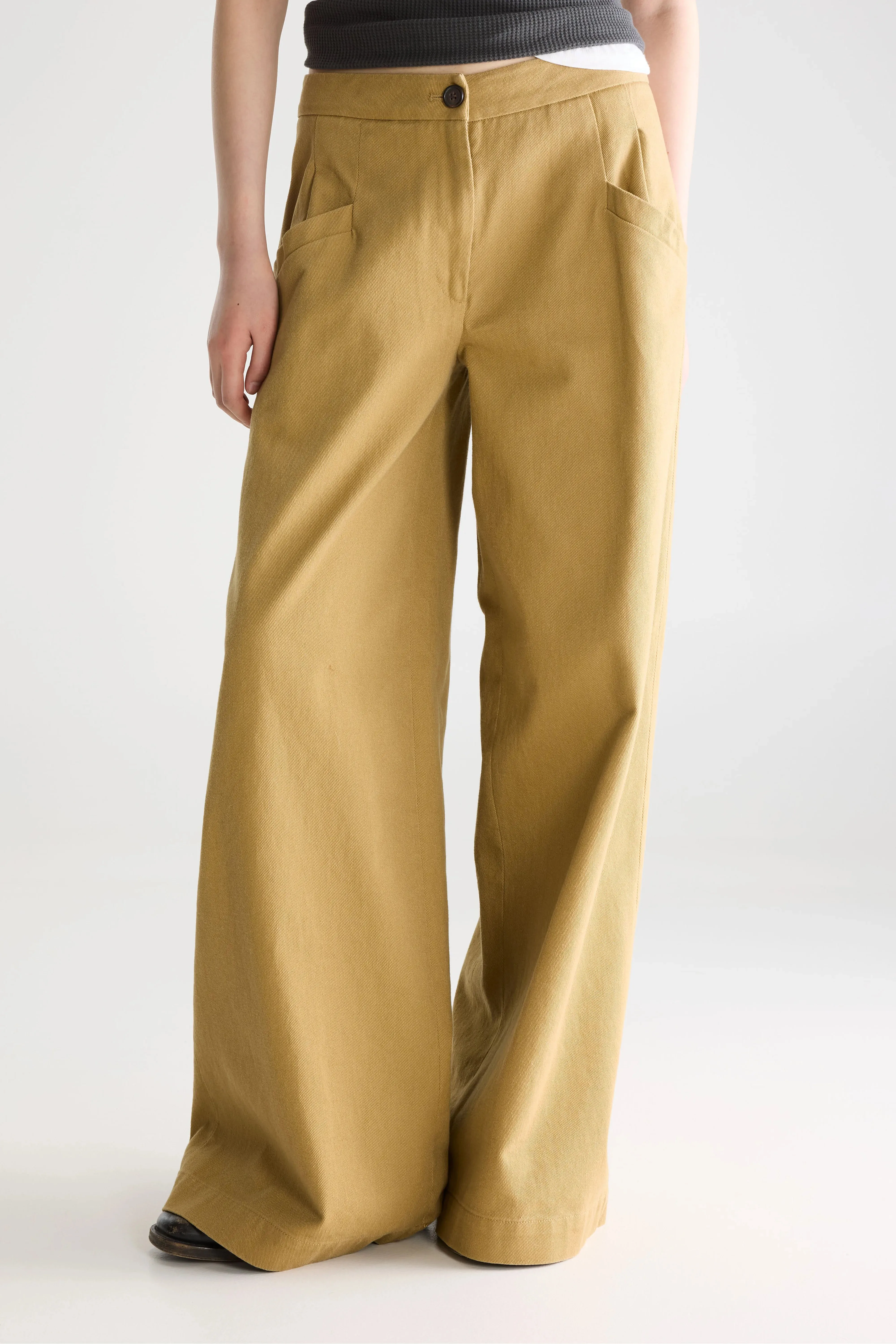 Jesper wide trousers (261 / W / SAHARA) sold by Bellerose product image thumbnail 3