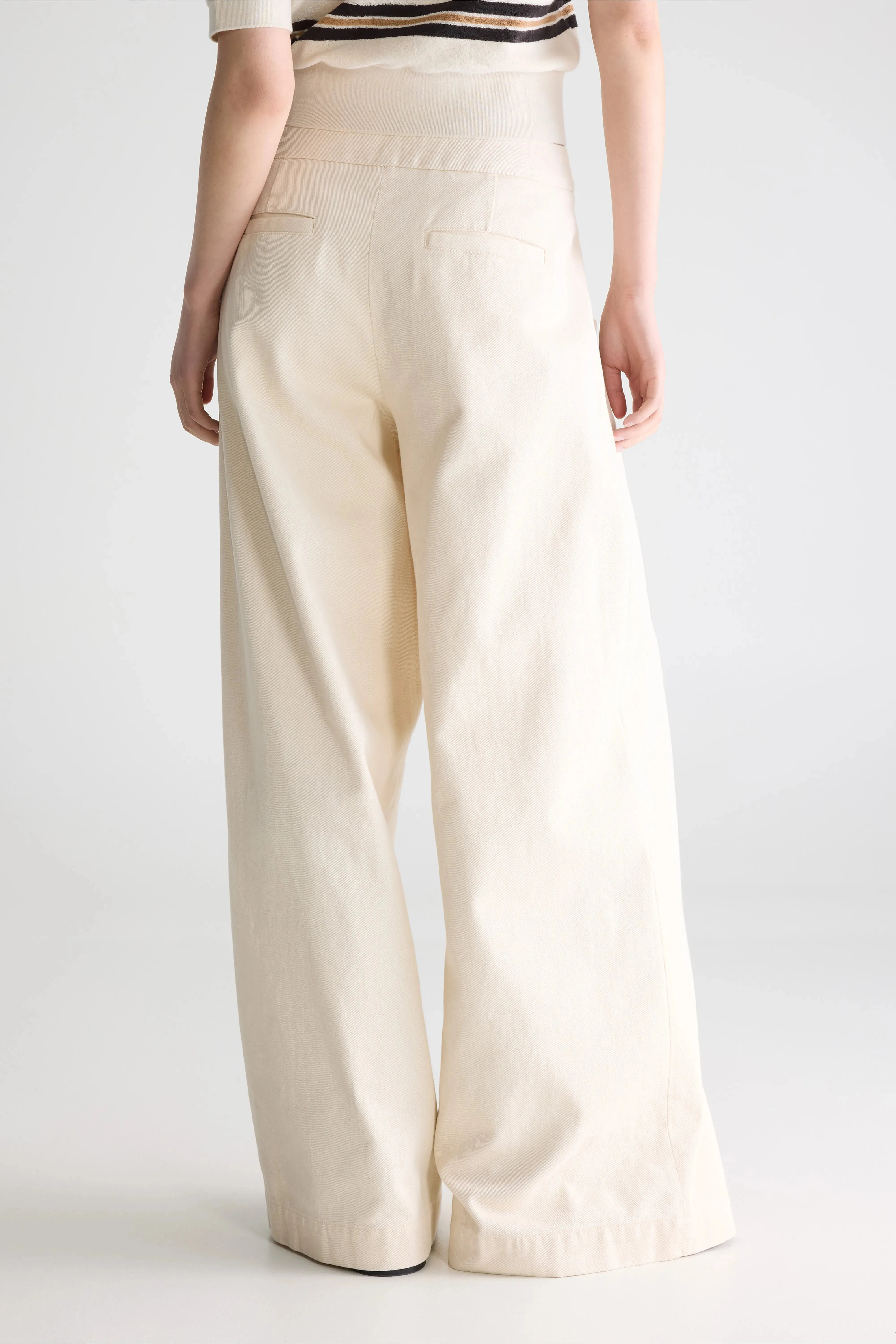 Jesper wide trousers (261 / W / CREAM) sold by Bellerose product image thumbnail 4