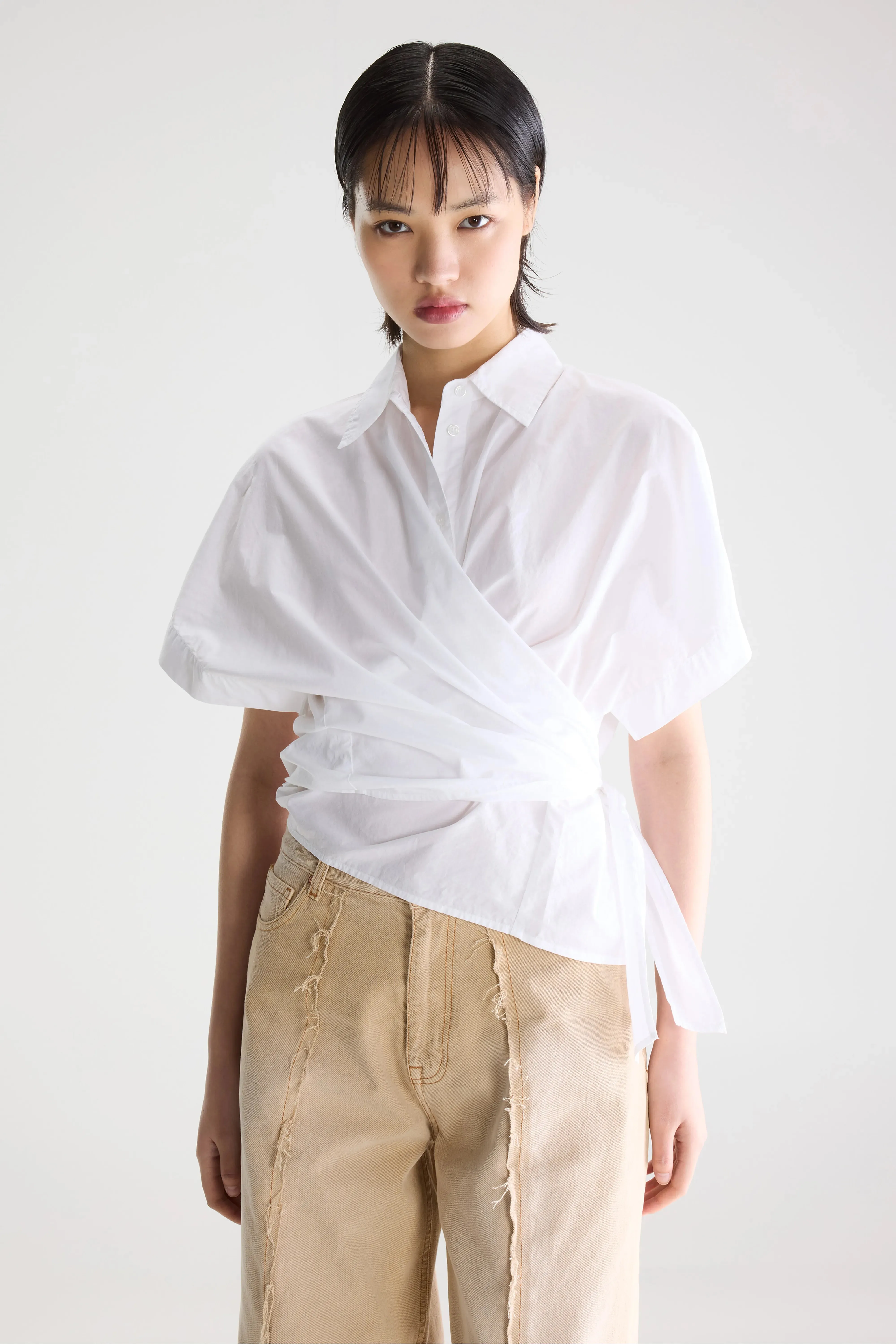Coral tie-up blouse (261 / W / WHITE) sold by Bellerose product image thumbnail 2