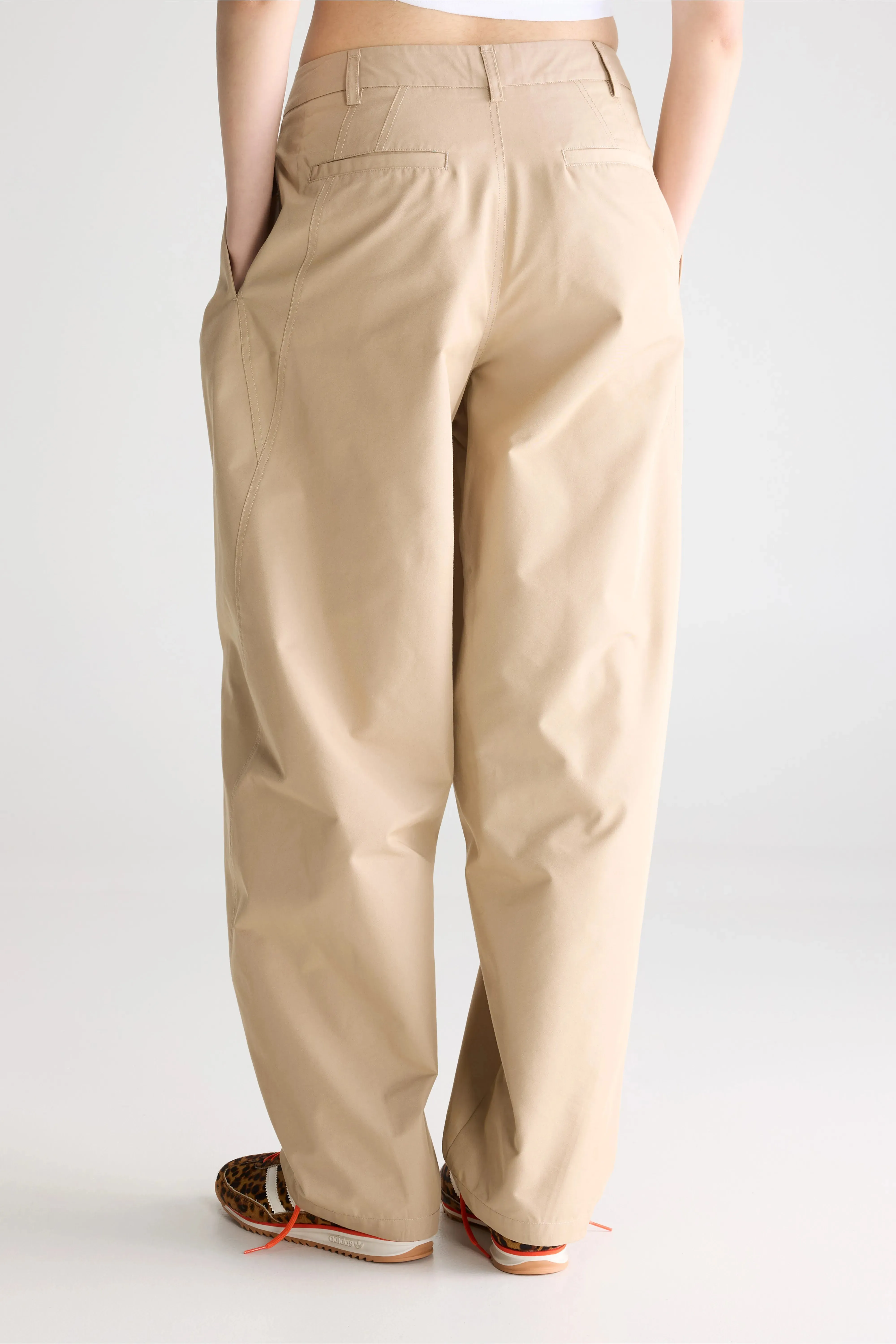Jimi tapered trousers (261 / W / CLAY) sold by Bellerose product image thumbnail 4