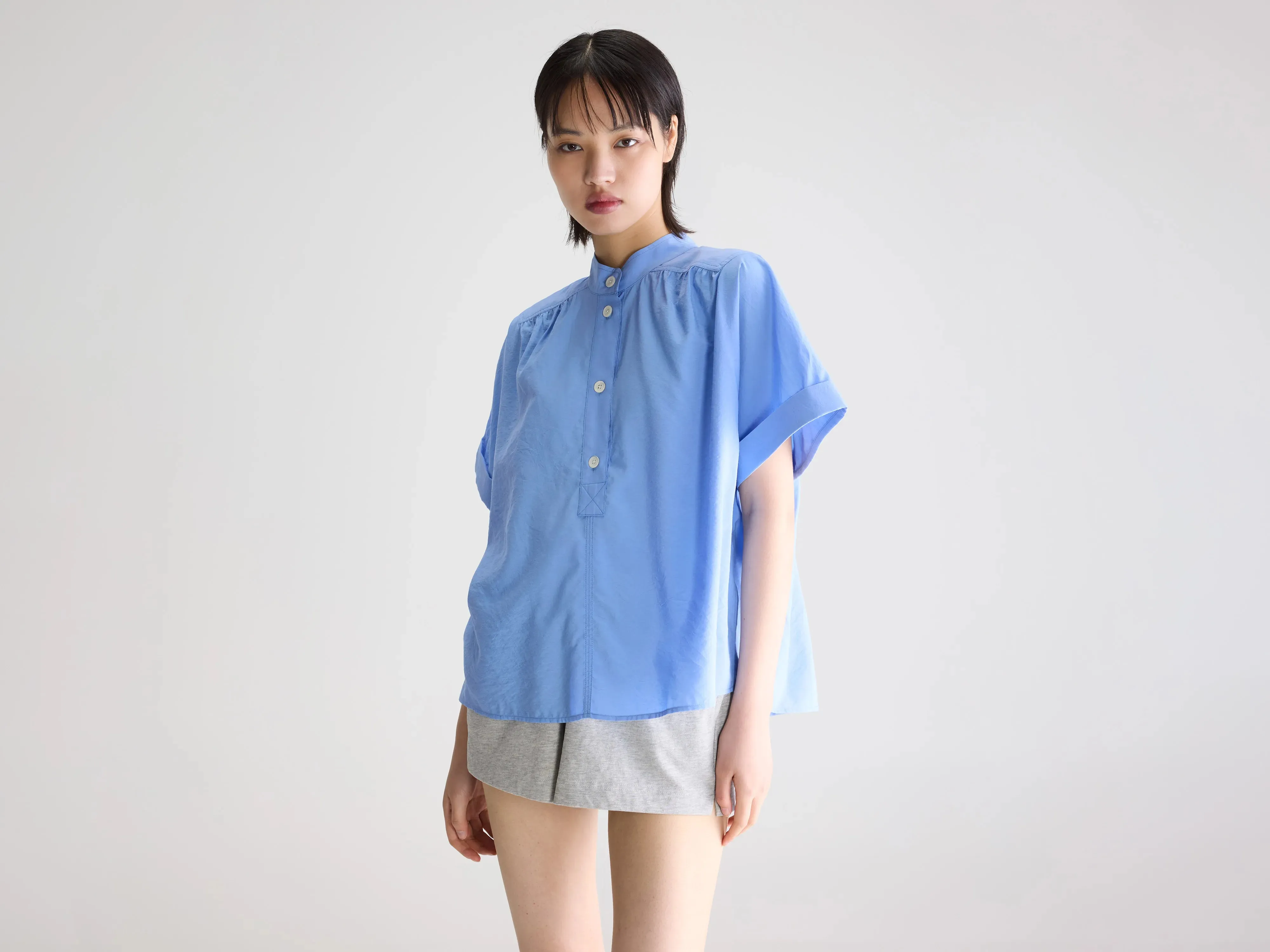 Pear short-sleeve blouse (261 / W / BLUE SHIRT) sold by Bellerose