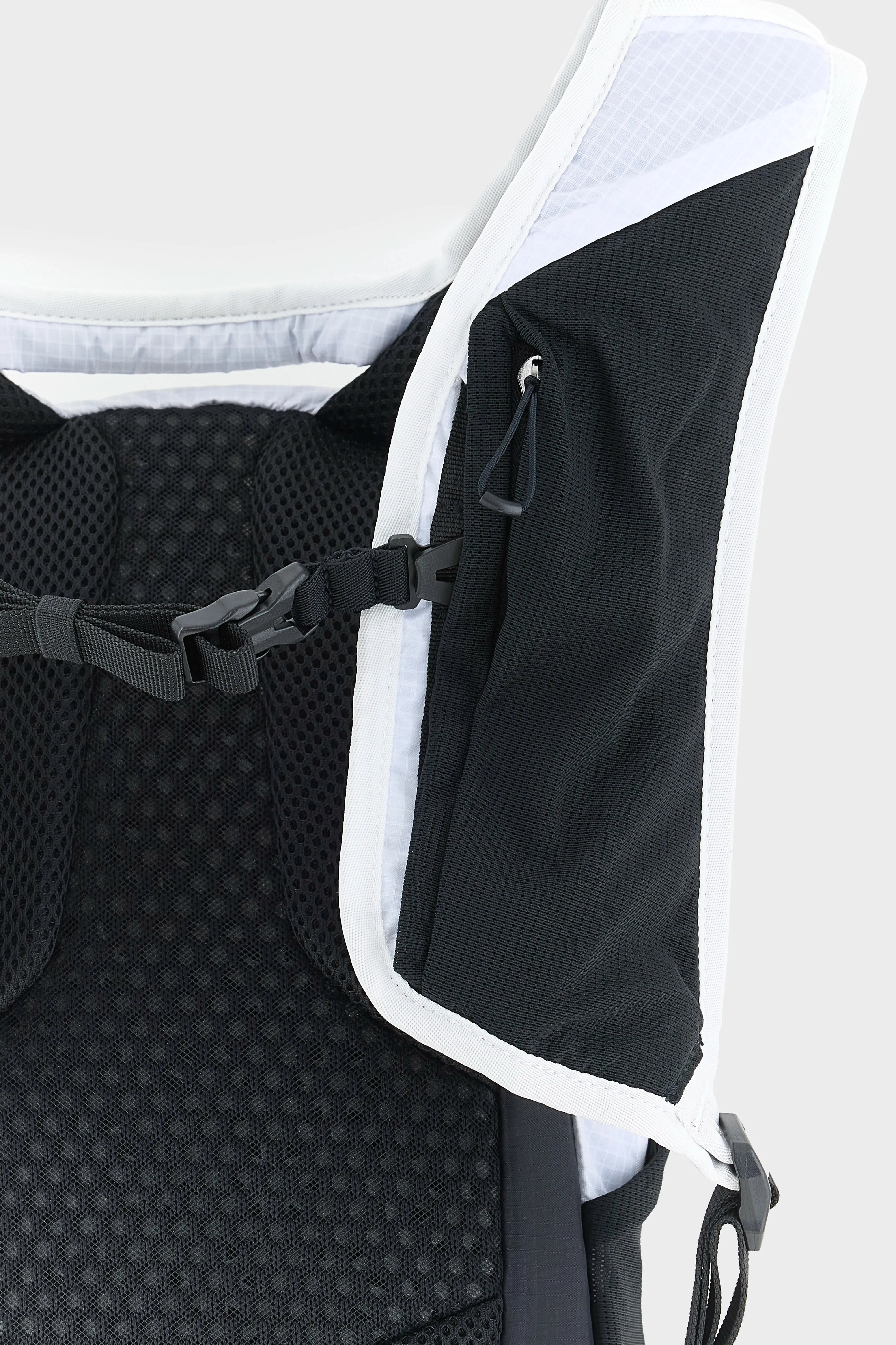 XT 10 Backpack (261 / W / BLACK/WHITE) sold by Bellerose product image thumbnail 5