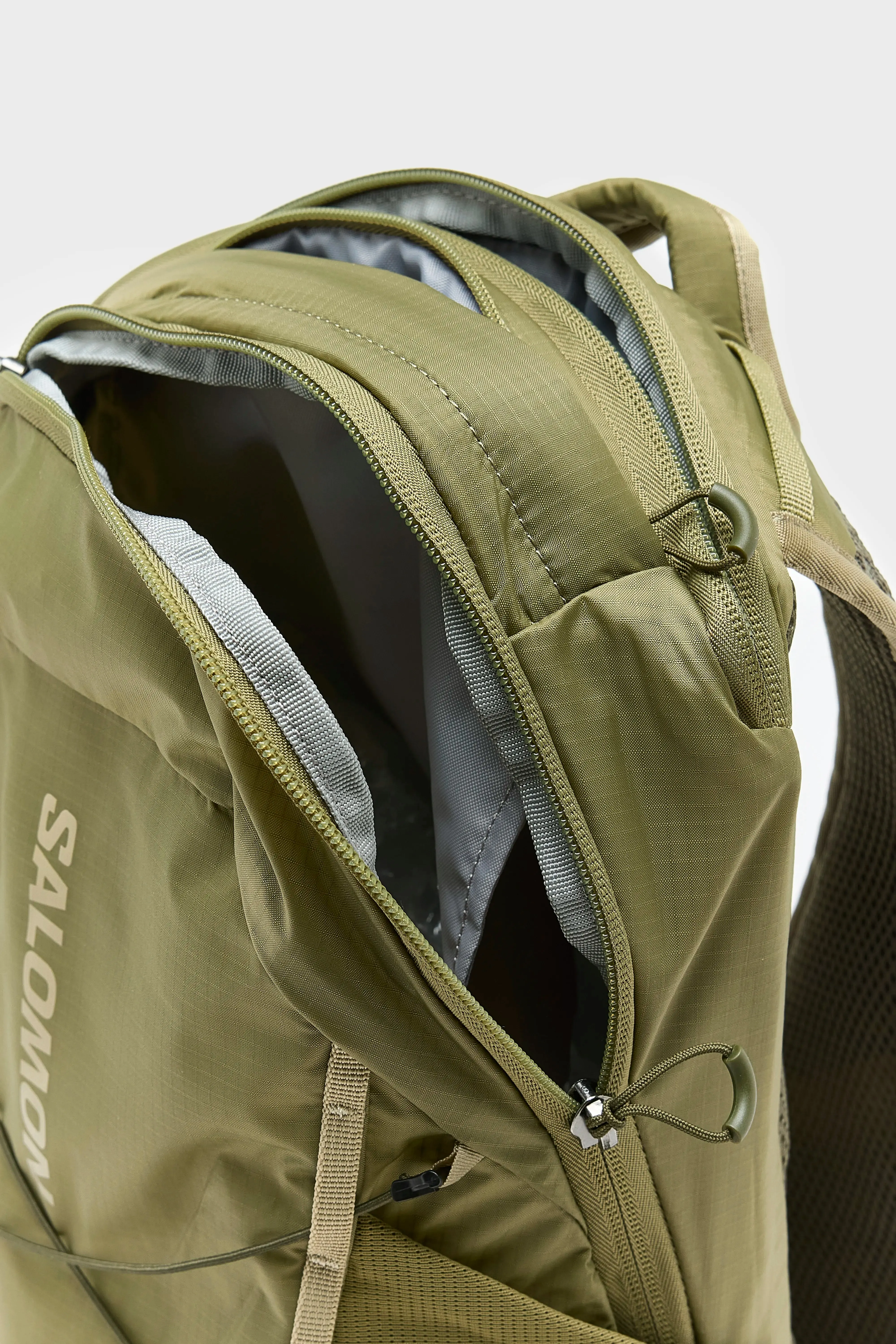 XT 15 Backpack (261 / W / OLIVE) sold by Bellerose product image thumbnail 4