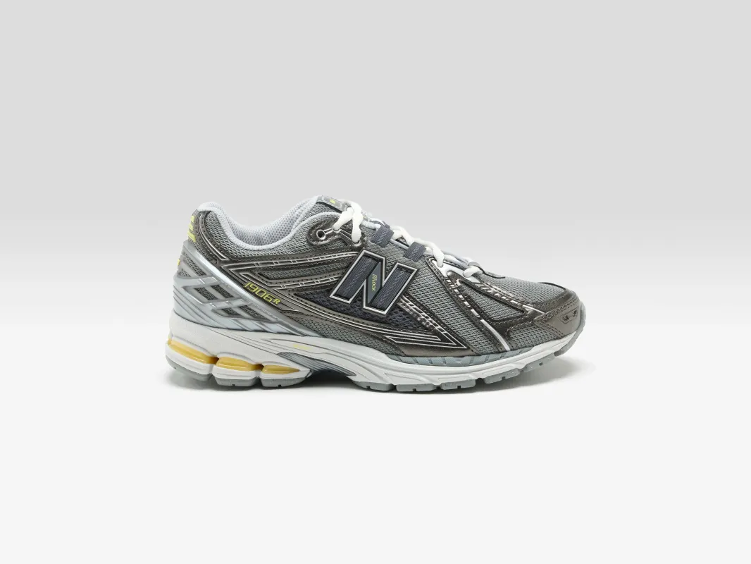 1906R for Women (261 / W / METAL) made by New Balance