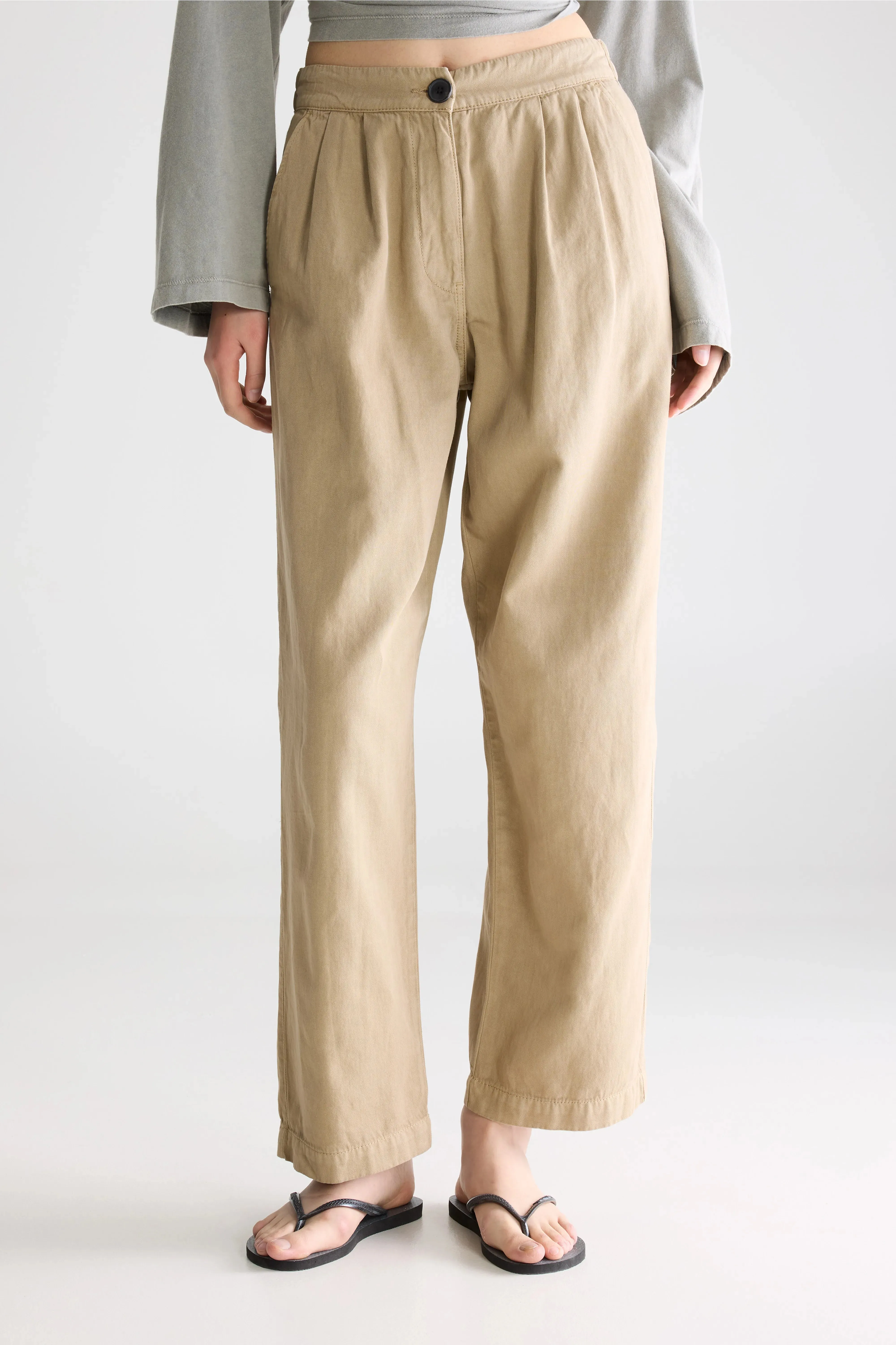 Pillow regular trousers (261 / W / CLAY) sold by Bellerose product image thumbnail 3