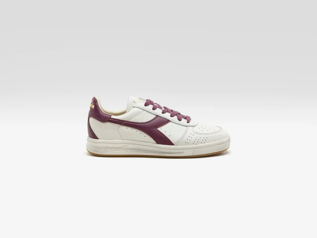 B. Elite Domino for Men  (261 / M / BORDEAUX) made by Diadora