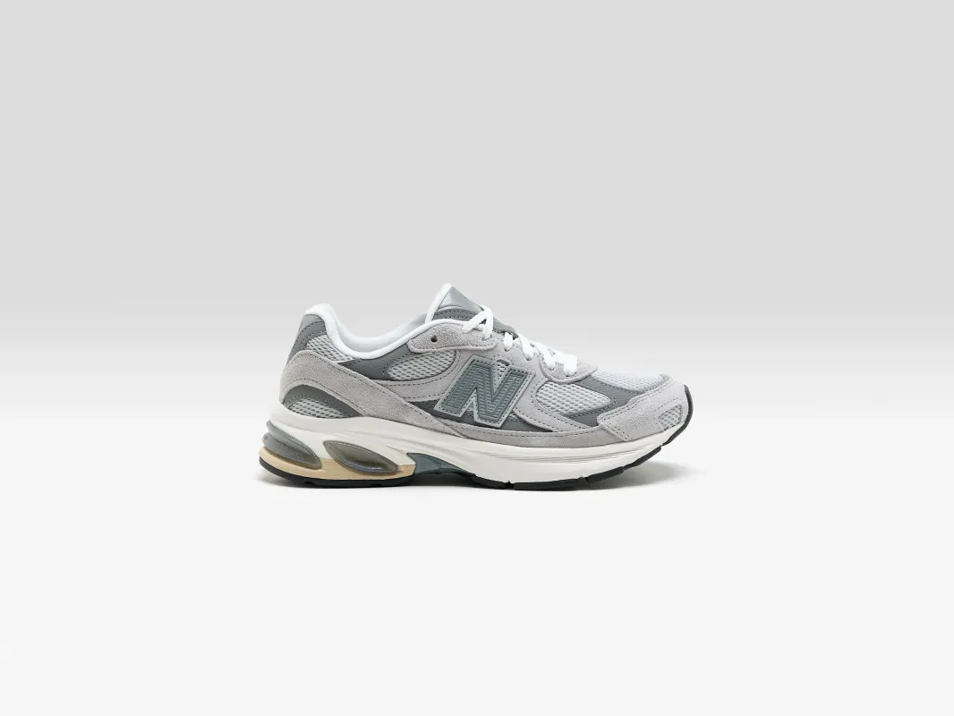 2010 for Women  (261 / W / CLOUD) made by New Balance